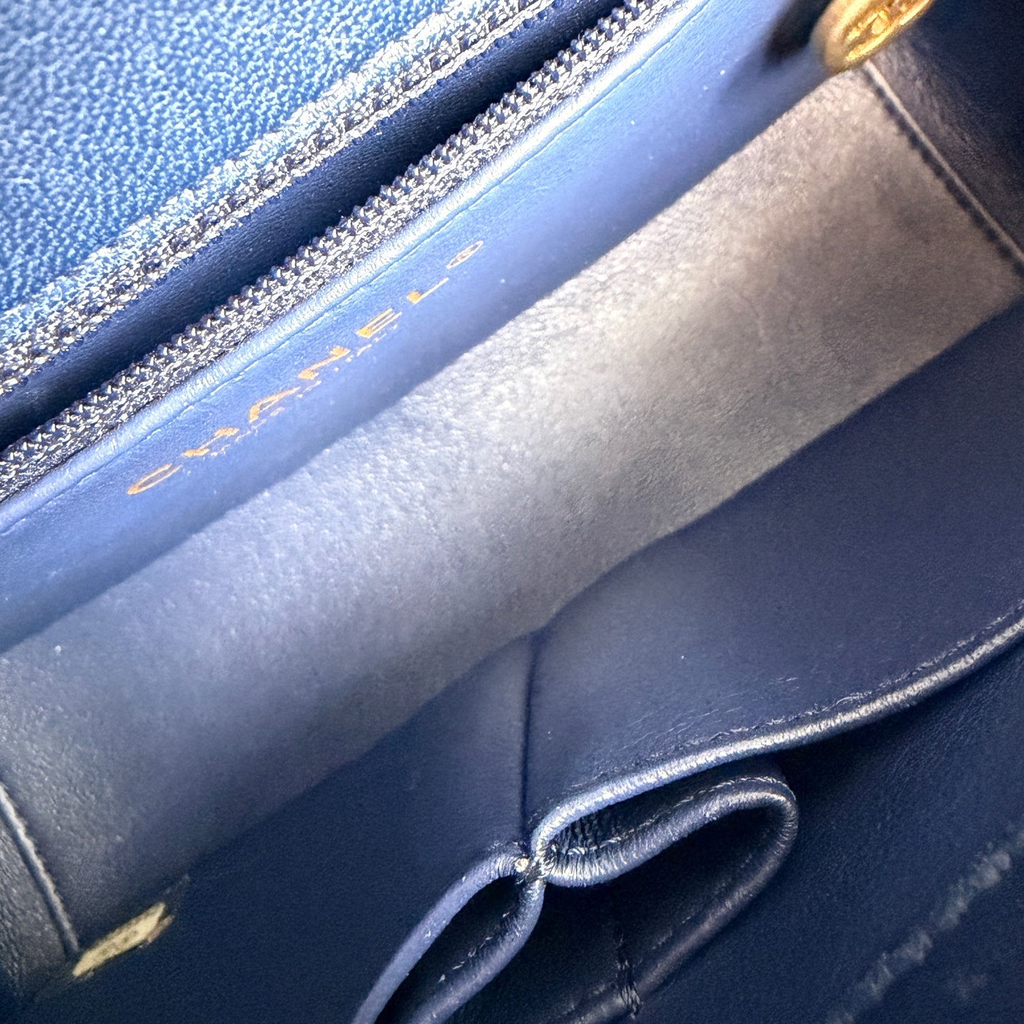 Chanel - Envelope Bag - Cowhide leather - Blue with Gold-Tone Hardware - (Small)