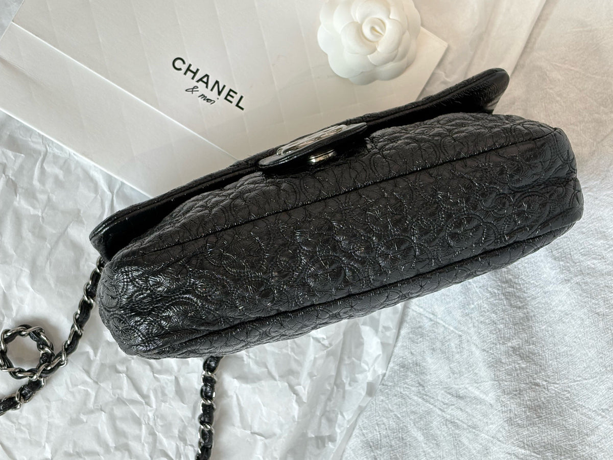 Chanel - Flap Bag - Leather - Black - (small)