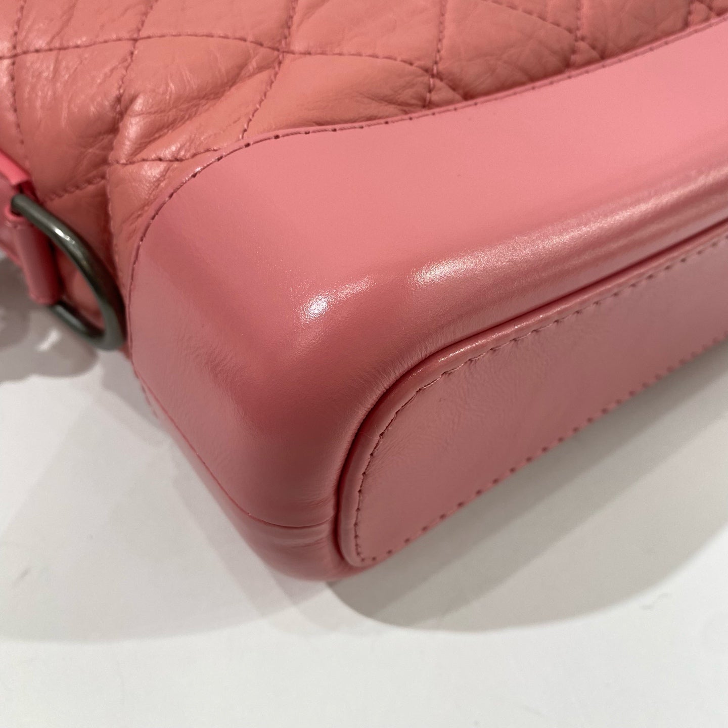 Chanel - Gabrielle Hobo Bag - Aged calfskin and smooth calfskin leather - Pink - (Mini)