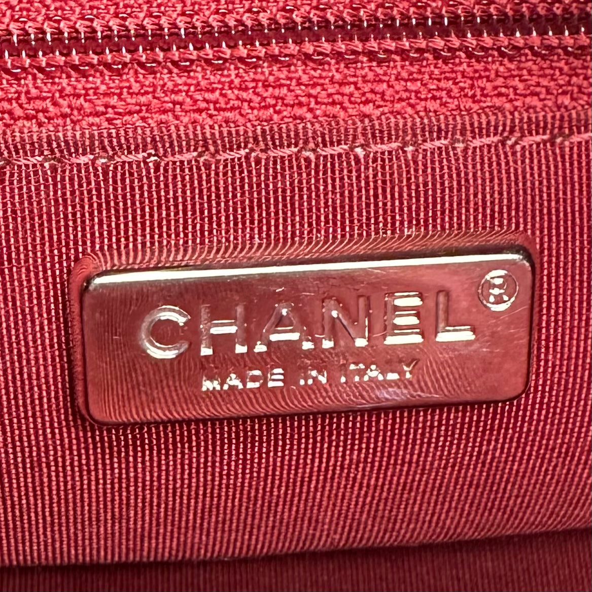 Chanel - Gabrielle Hobo Bag - Leather - Red - (Small)