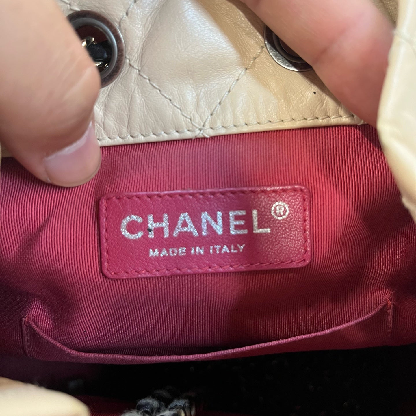 Chanel - Gabrielle - Leather - Beige - (small)