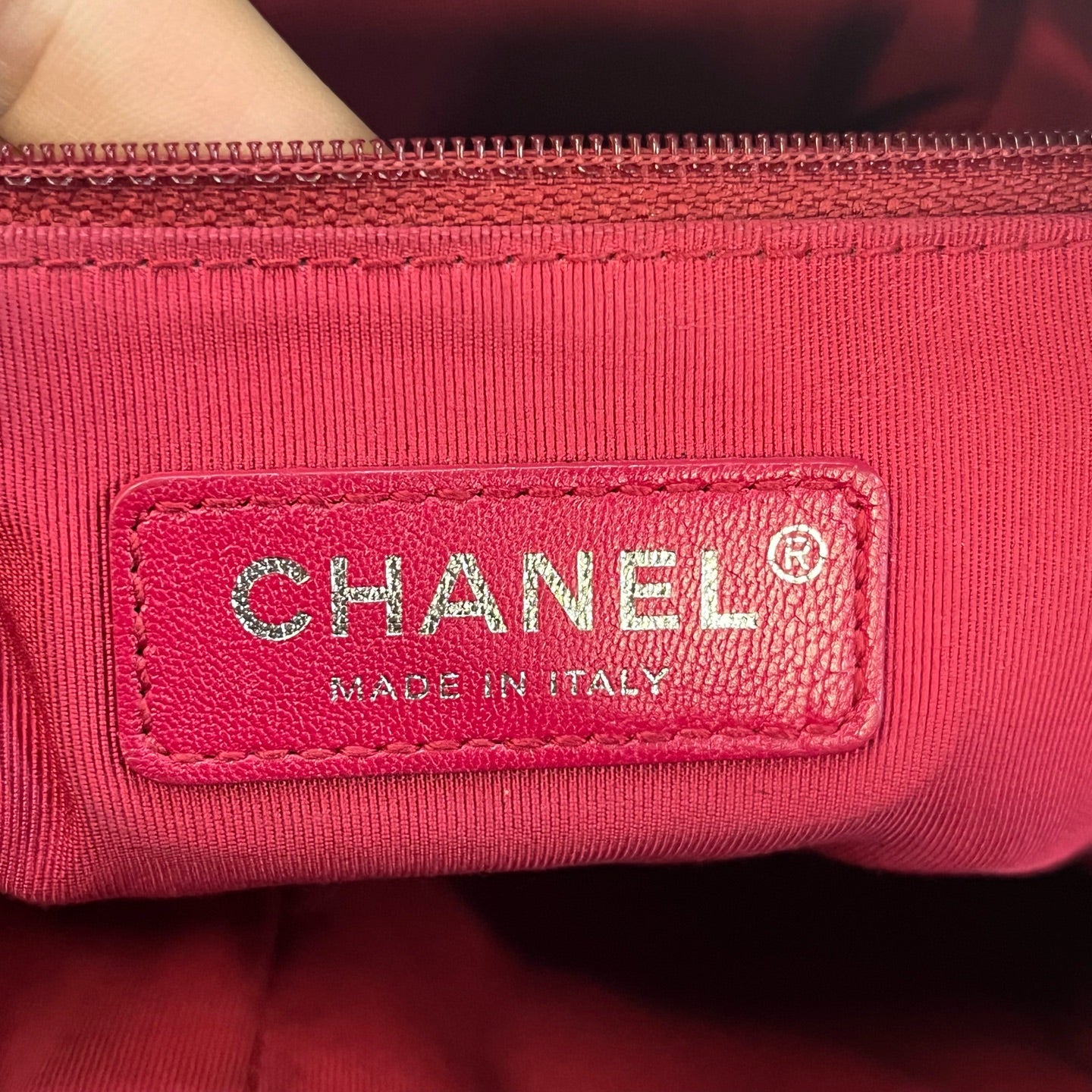 Chanel - Gabrielle - Leather - Black - (large)