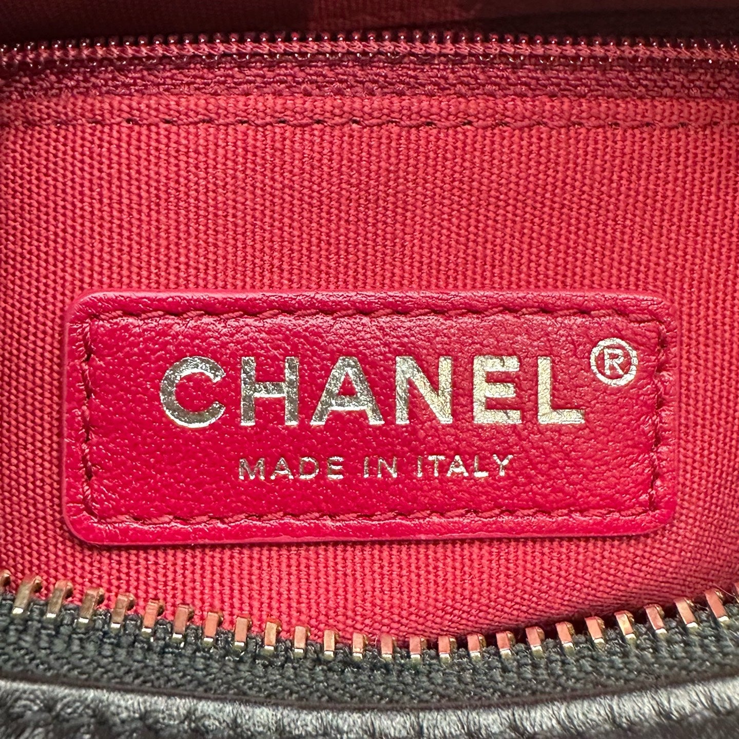 Chanel - Gabrielle - Leather - Black - (small)