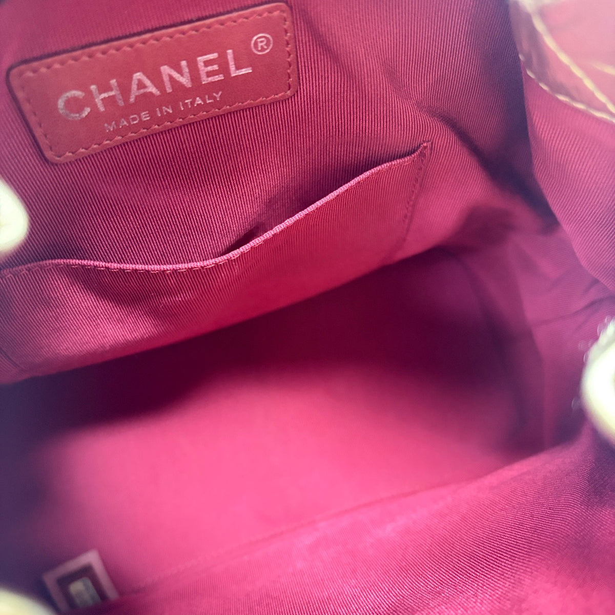 Chanel - Gabrielle - Leather - Gold - (mini)