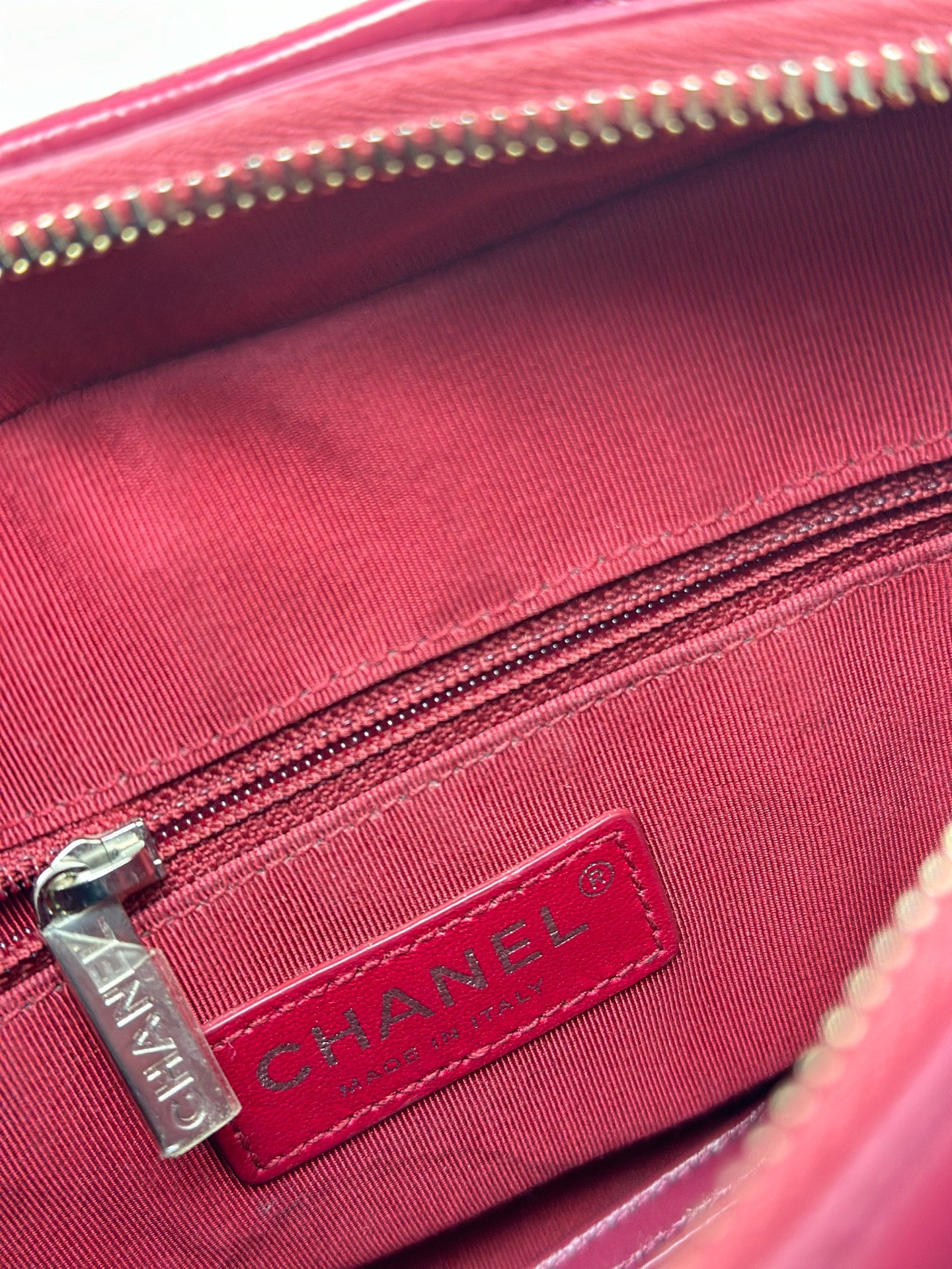 Chanel - Gabrielle - Leather - Pink - (Small)