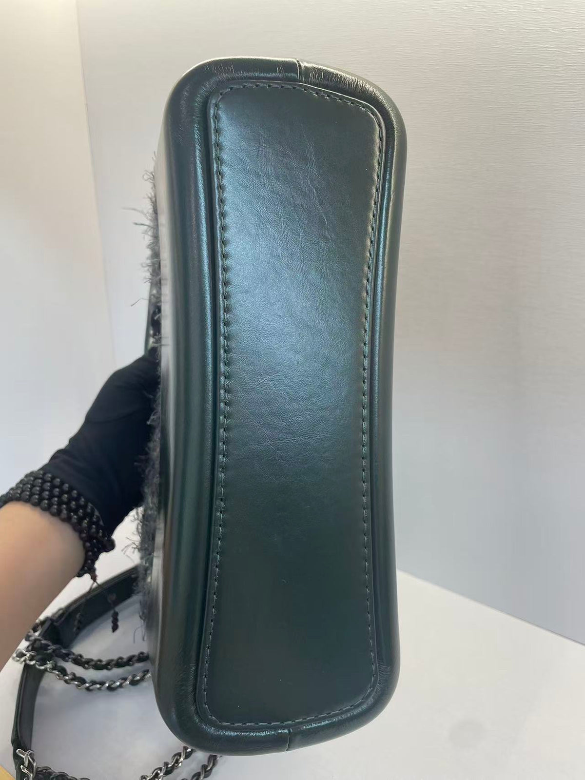 Chanel - Gabrielle Medium - Tweed - Green - (Medium)