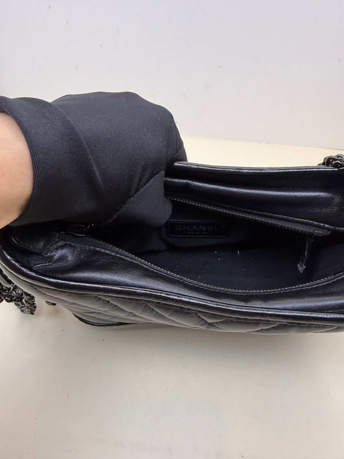 Chanel - Gabrielle Small - Leather - Black - (small)