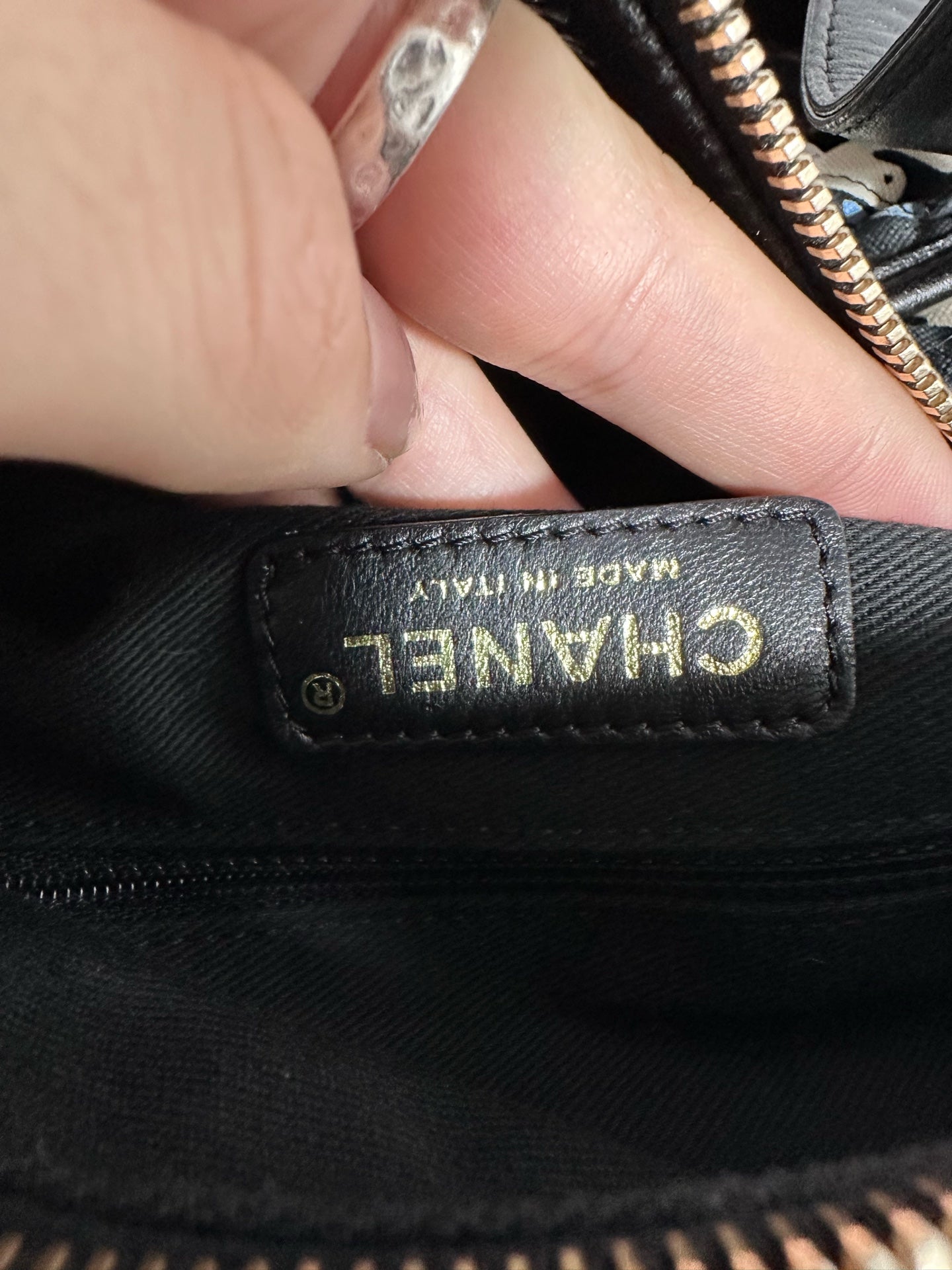 Chanel - Graffiti Travel Bag - Cloth - Multicolour - (medium)