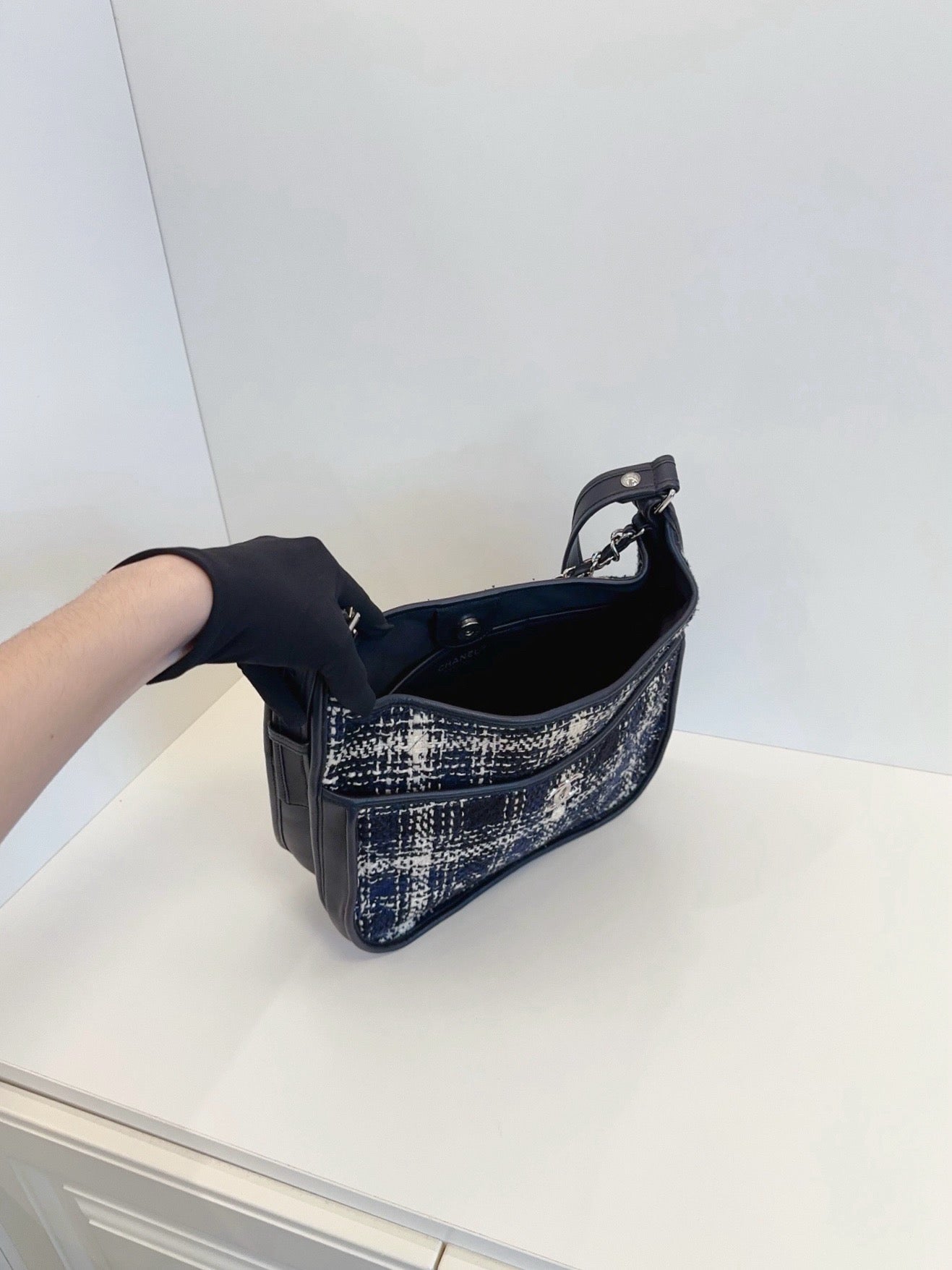Chanel - Hobo - Cloth - Multicolour - (Medium)