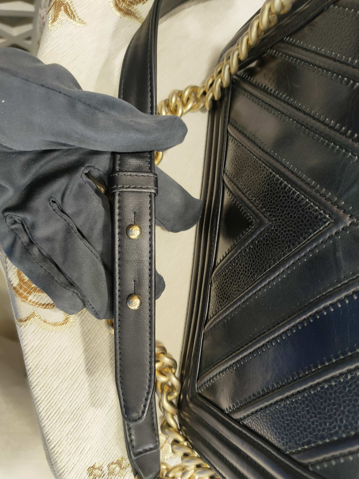 Chanel - Le Boy Medium - Leather - Black - (medium)