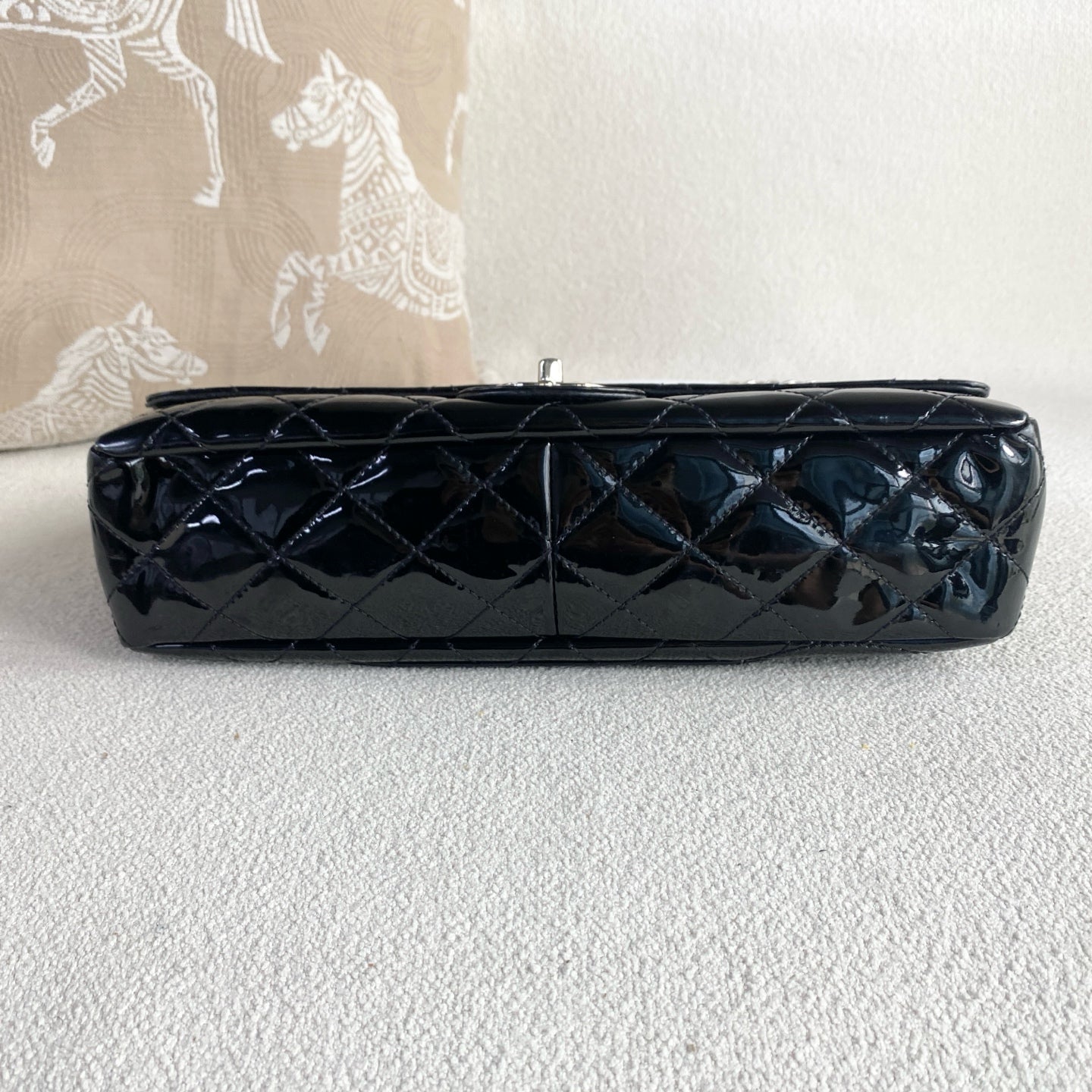 Chanel - Milk Box Flap Bag - Patent leather - Black with Silver-Tone Hardware - (medium)