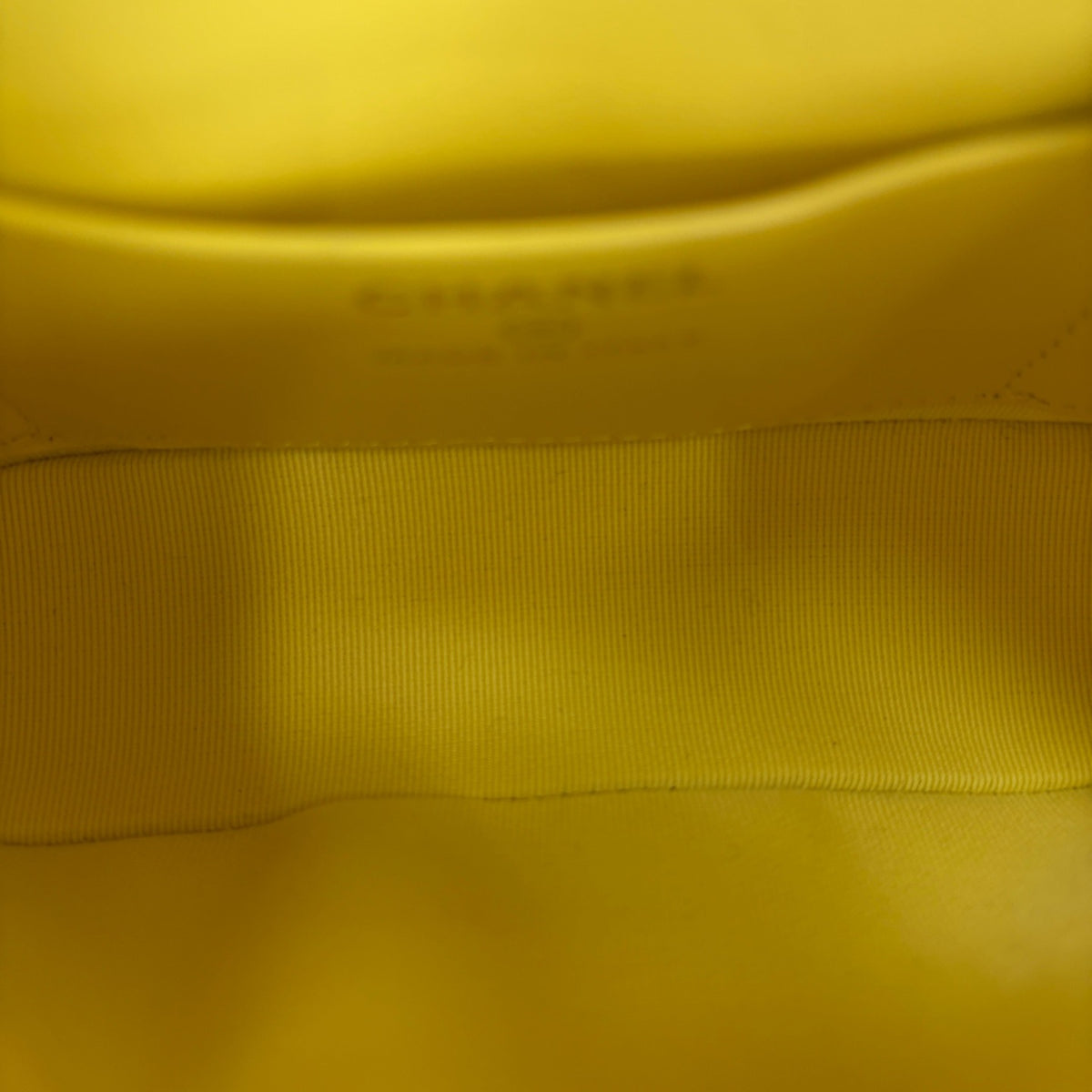 Chanel - Mini Shell Bag - Leather - Yellow - (mini)