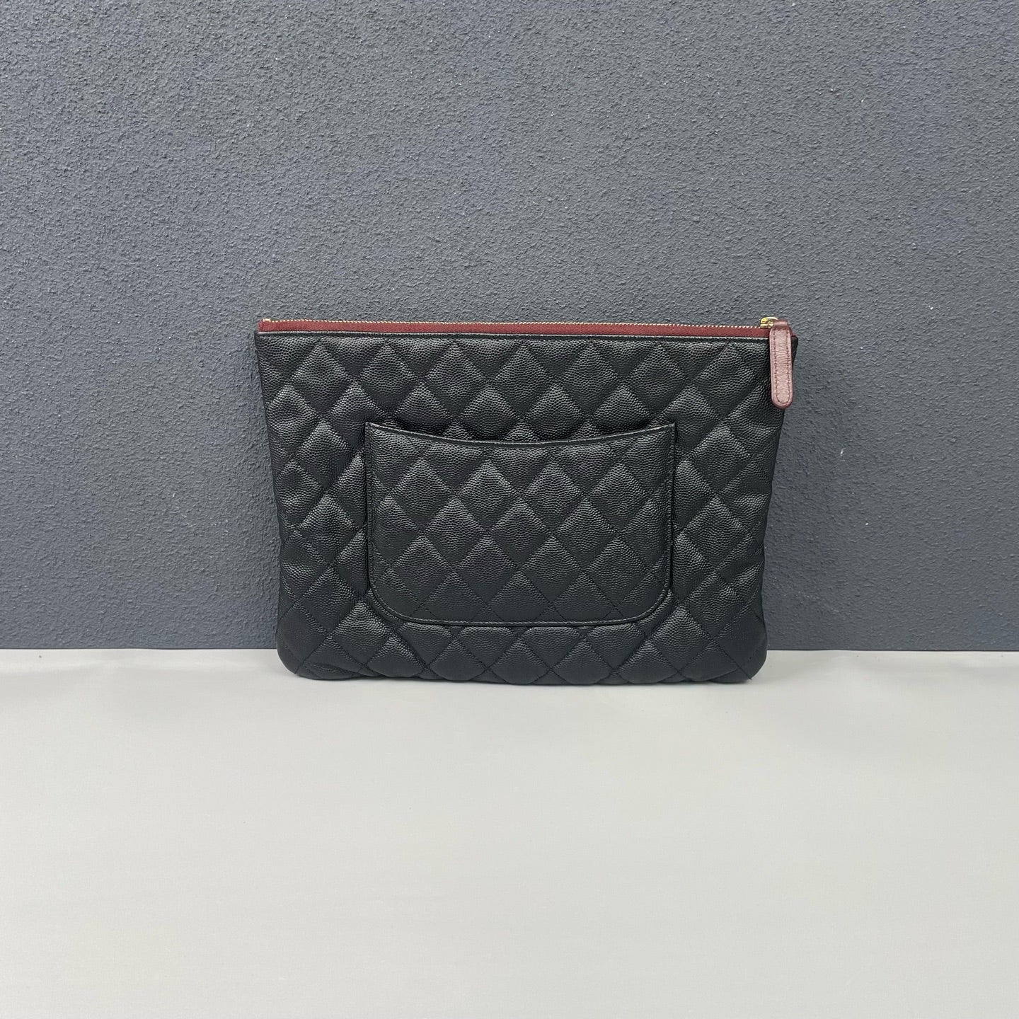 Chanel - Other - Caviar leather - Black - (Medium)