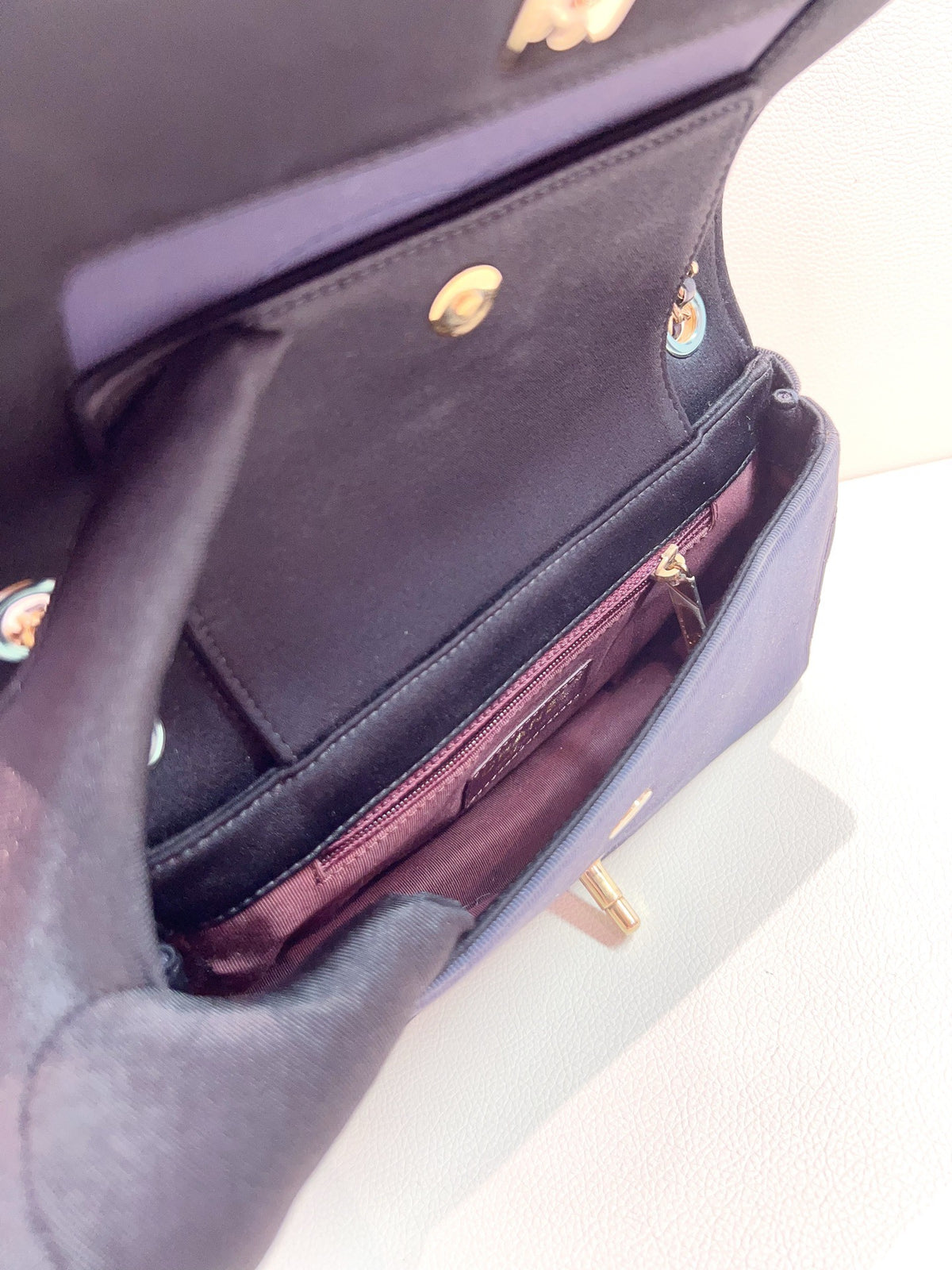 Chanel - Other - Cloth - Black - (Small)