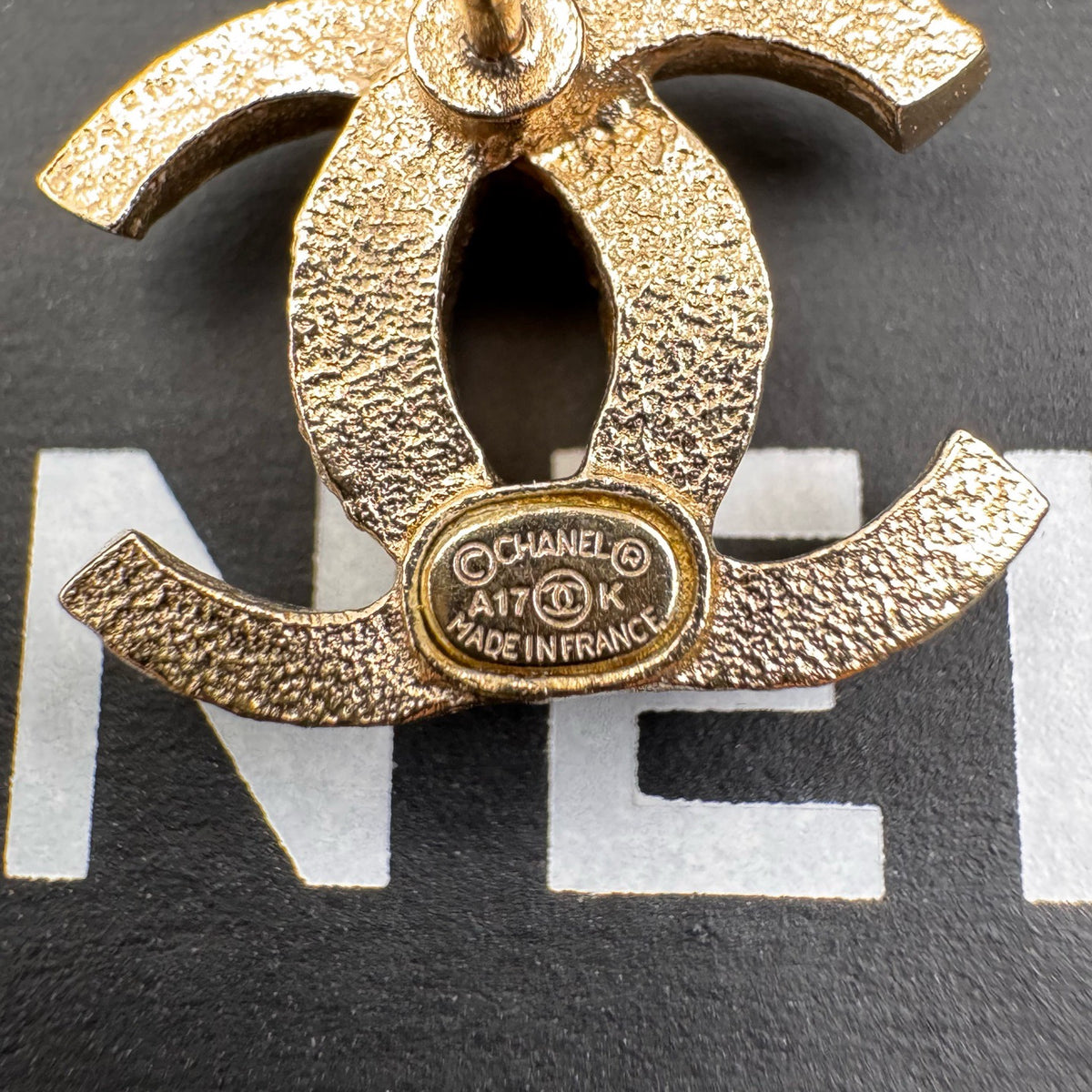Chanel - Other - Crystal - Gold