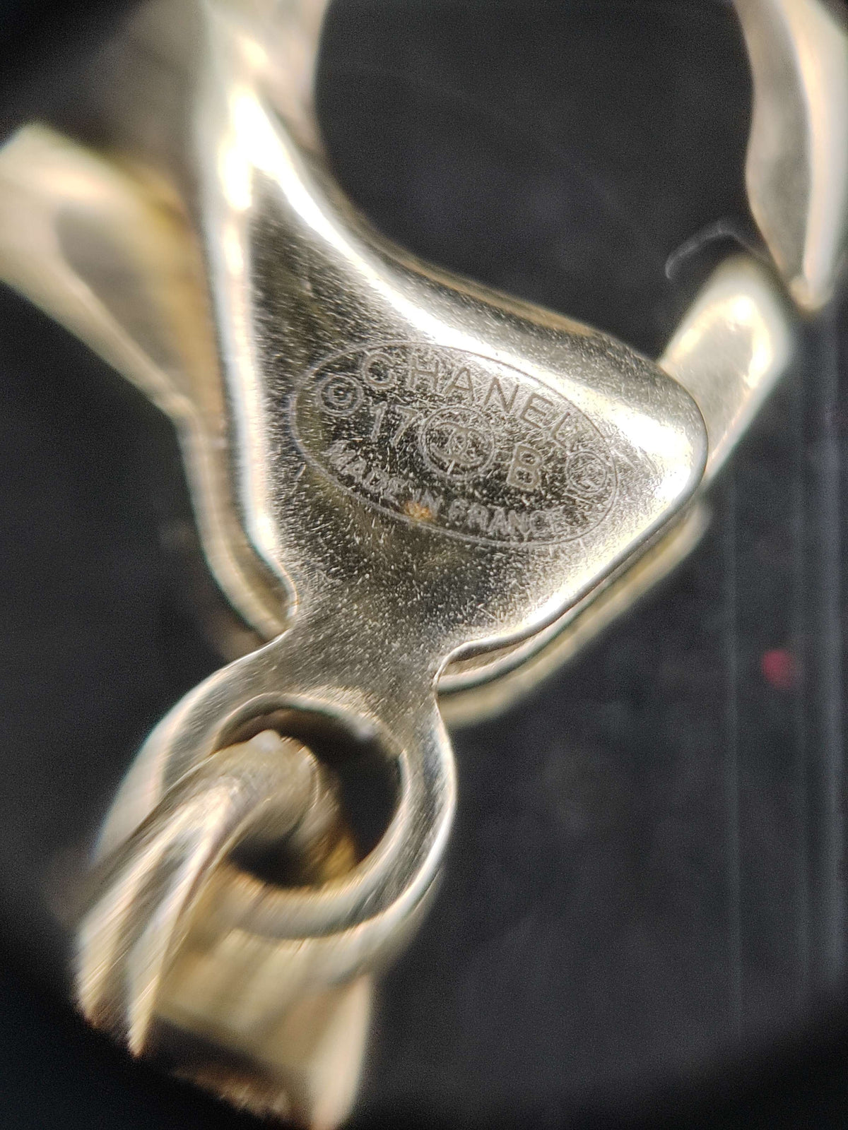 Chanel - Other - Crystal - Gold