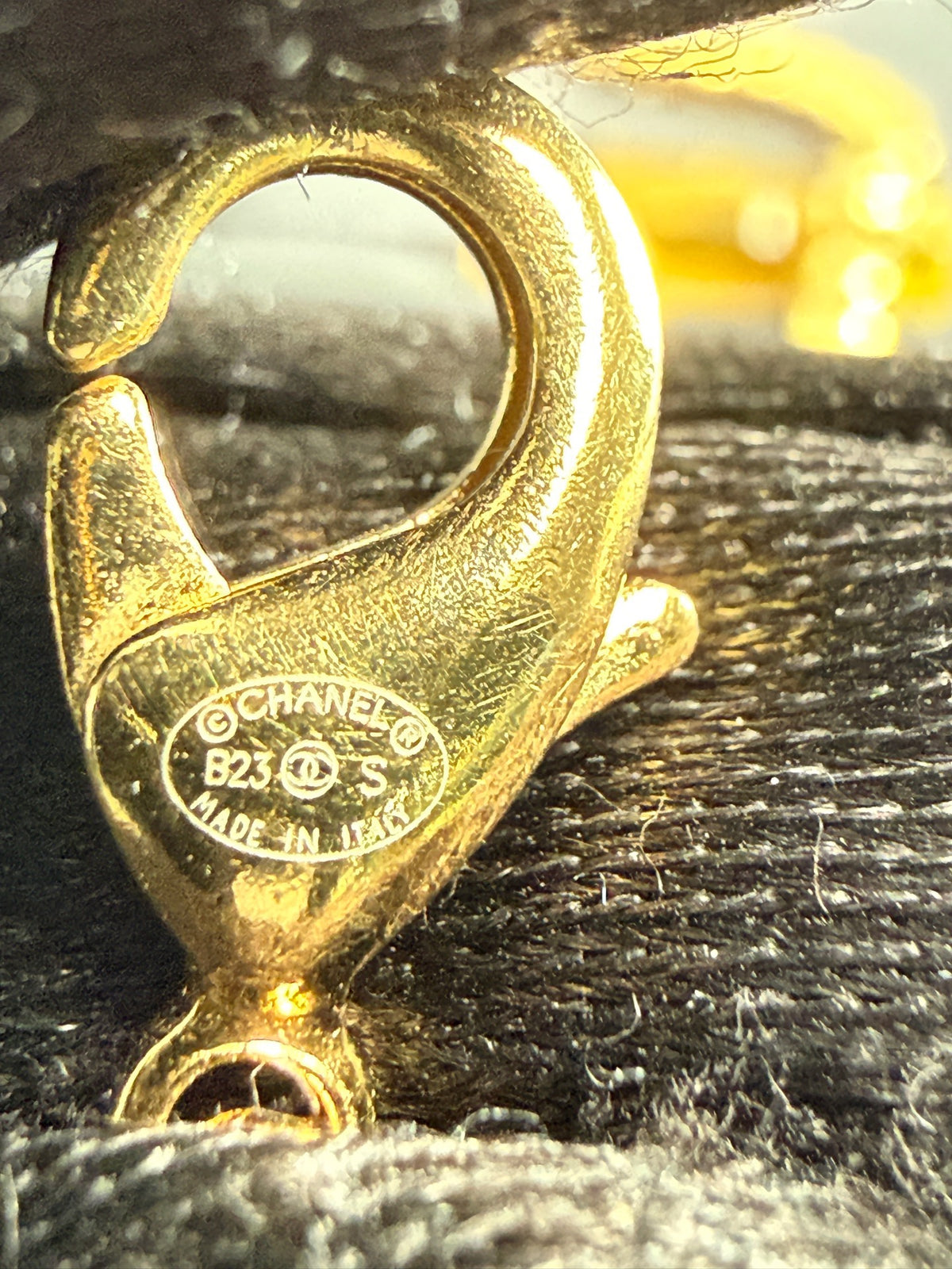 Chanel - Other - Crystal - Gold
