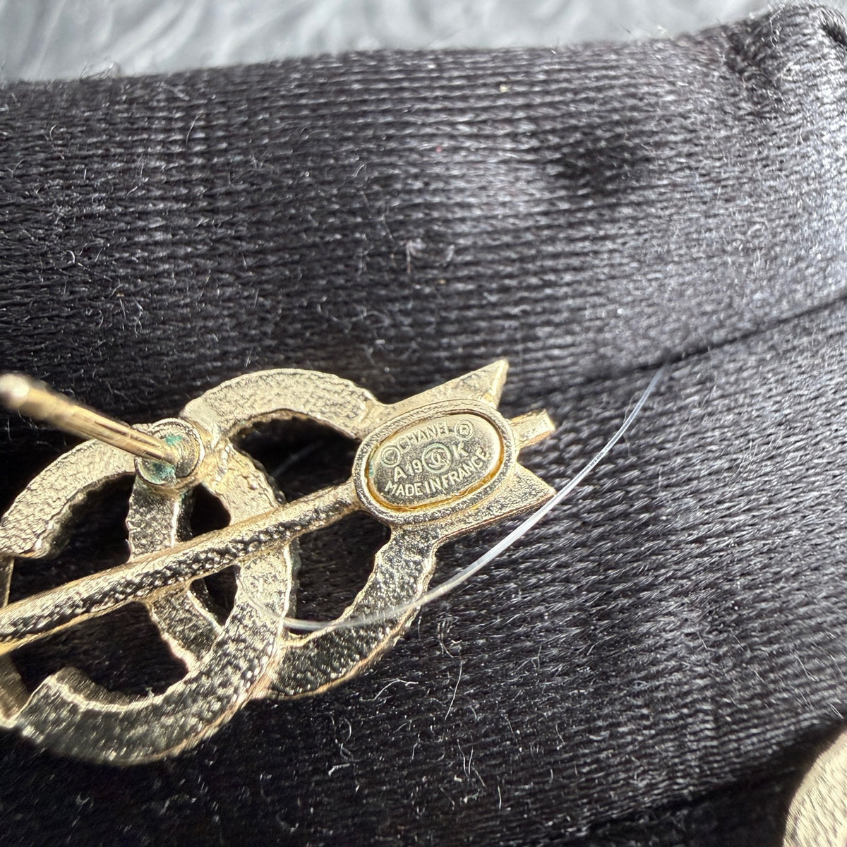 Chanel - Other - Crystal - Gold