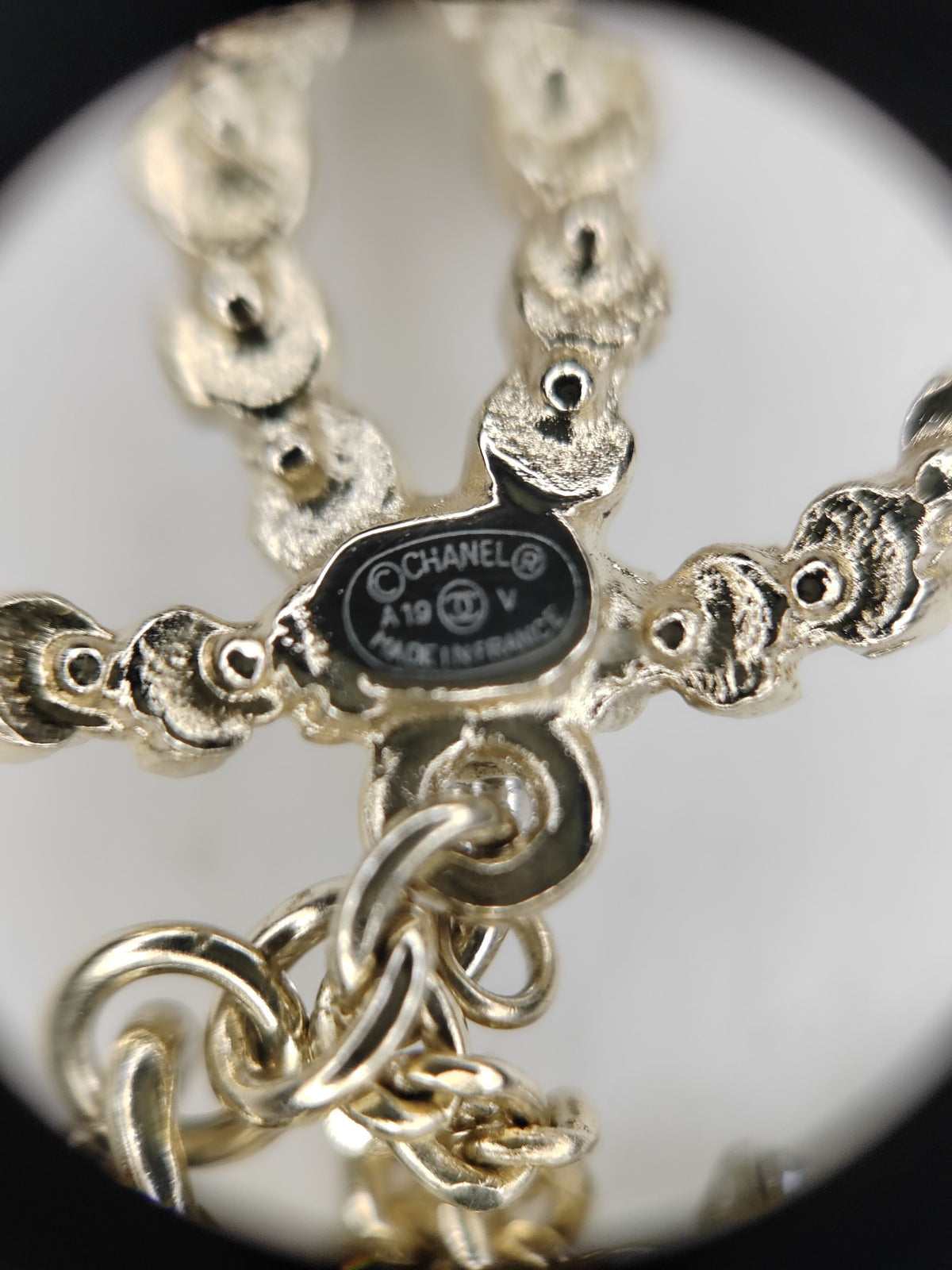 Chanel - Other - Crystal - Gold