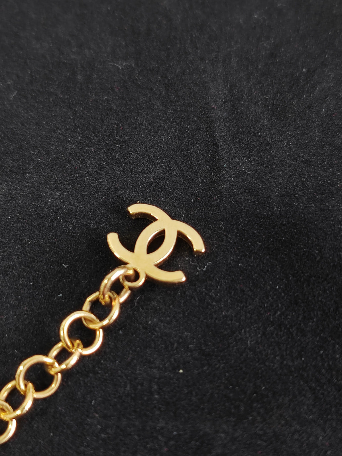 Chanel - Other - Crystal - Gold
