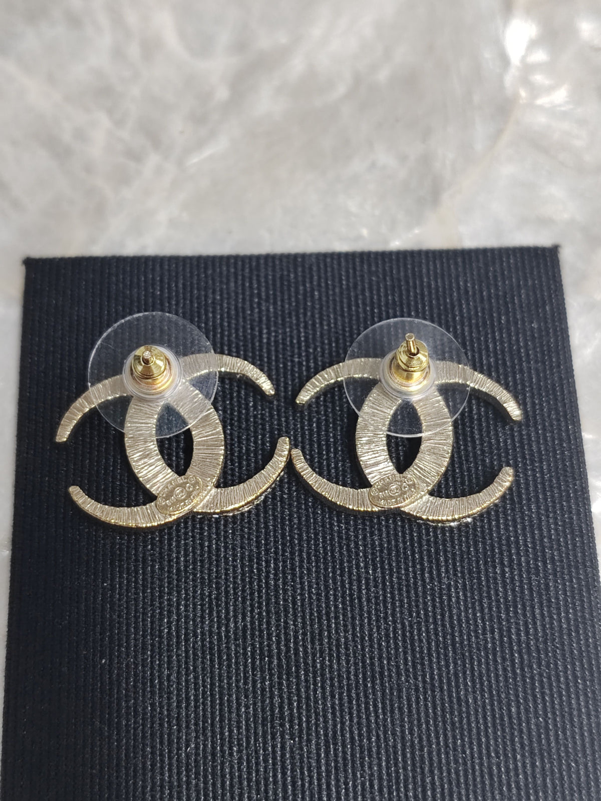 Chanel - Other - Crystal - Gold