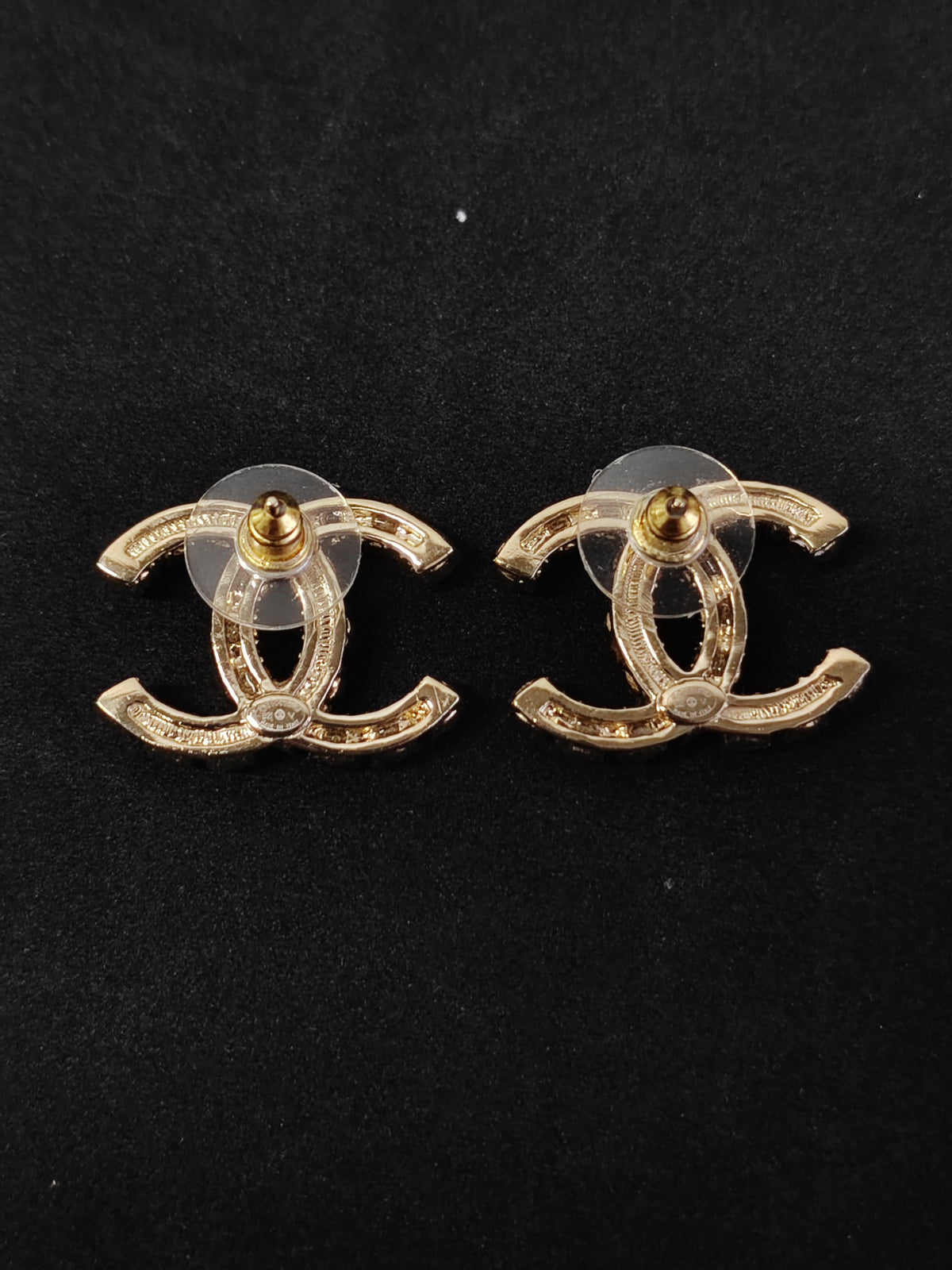 Chanel - Other - Crystal - Gold