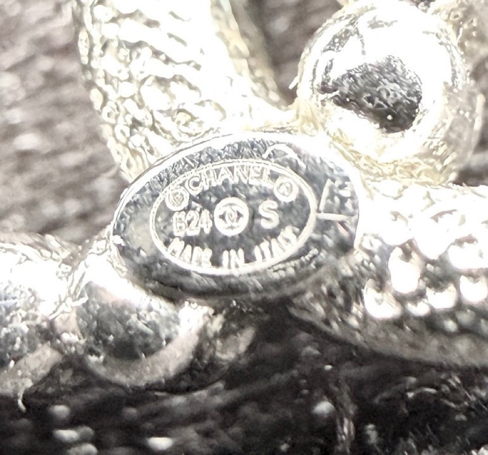 Chanel - Other - Crystal - Silver