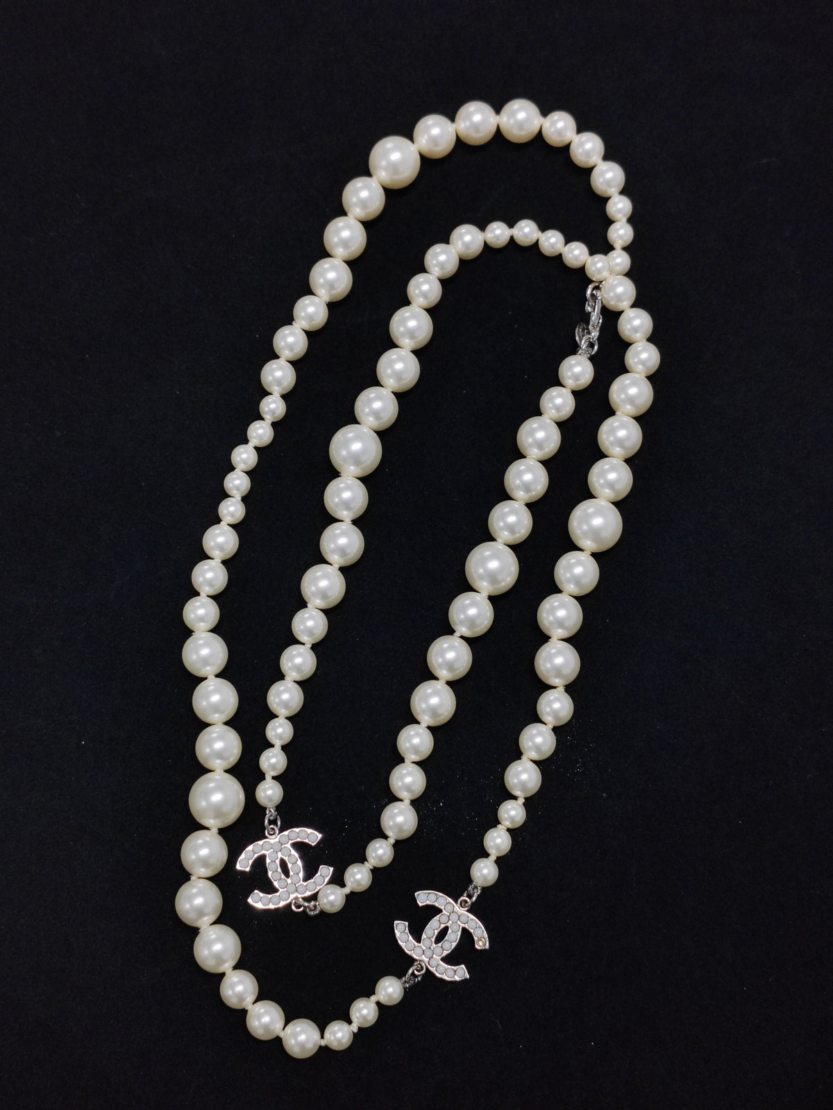 Chanel - Other - Crystal - White