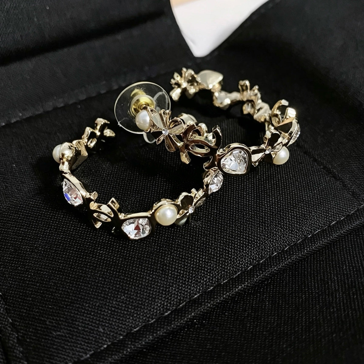 Chanel - Other - Gold-tone metal with faux pearls and clear crystal embellishments - Gold