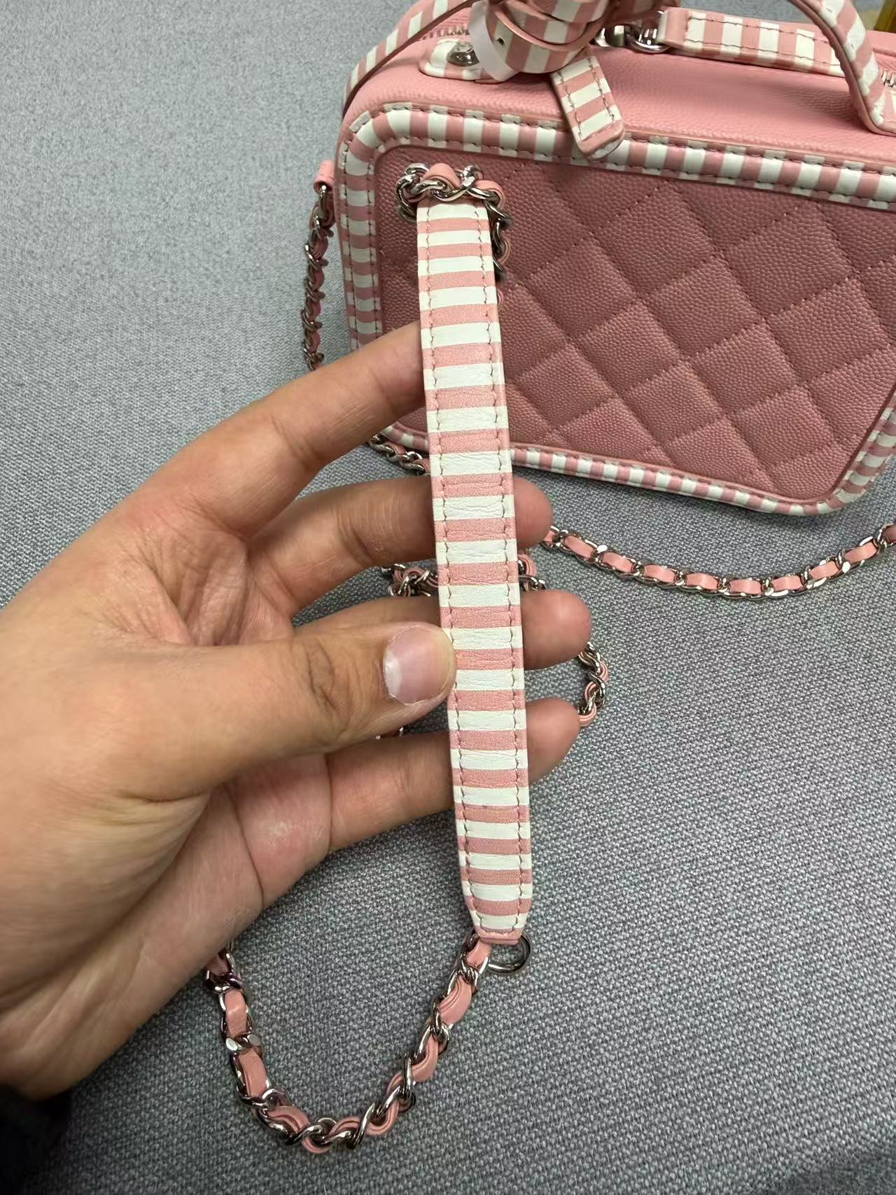 Chanel - Other - Grained leather - Pink with White Stripes - (mini)