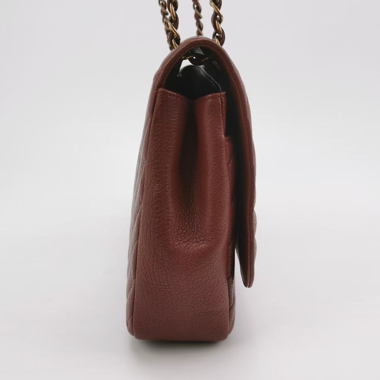 Chanel - Other - Lambskin leather - Burgundy with Gold-Tone Hardware - (Medium)