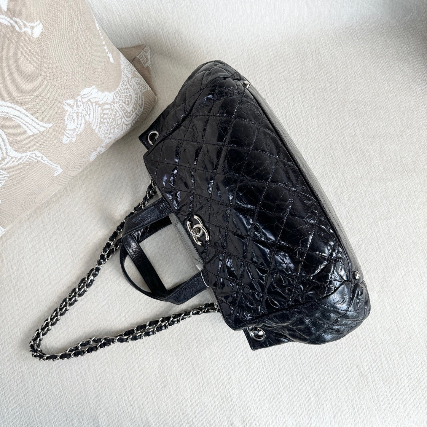 Chanel - Other - Leather - Black - (large)
