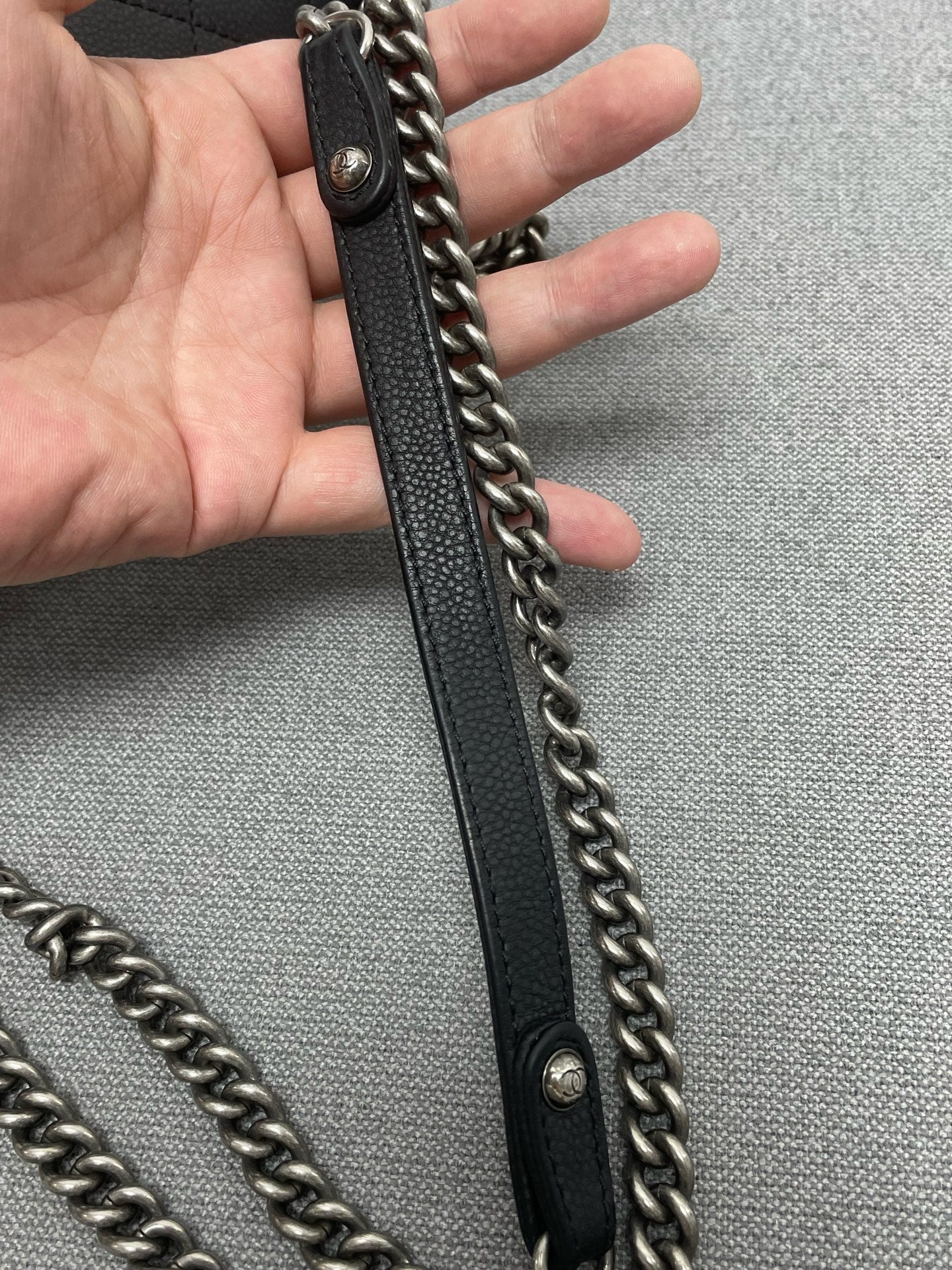 Chanel - Other - Leather - Black - (medium)