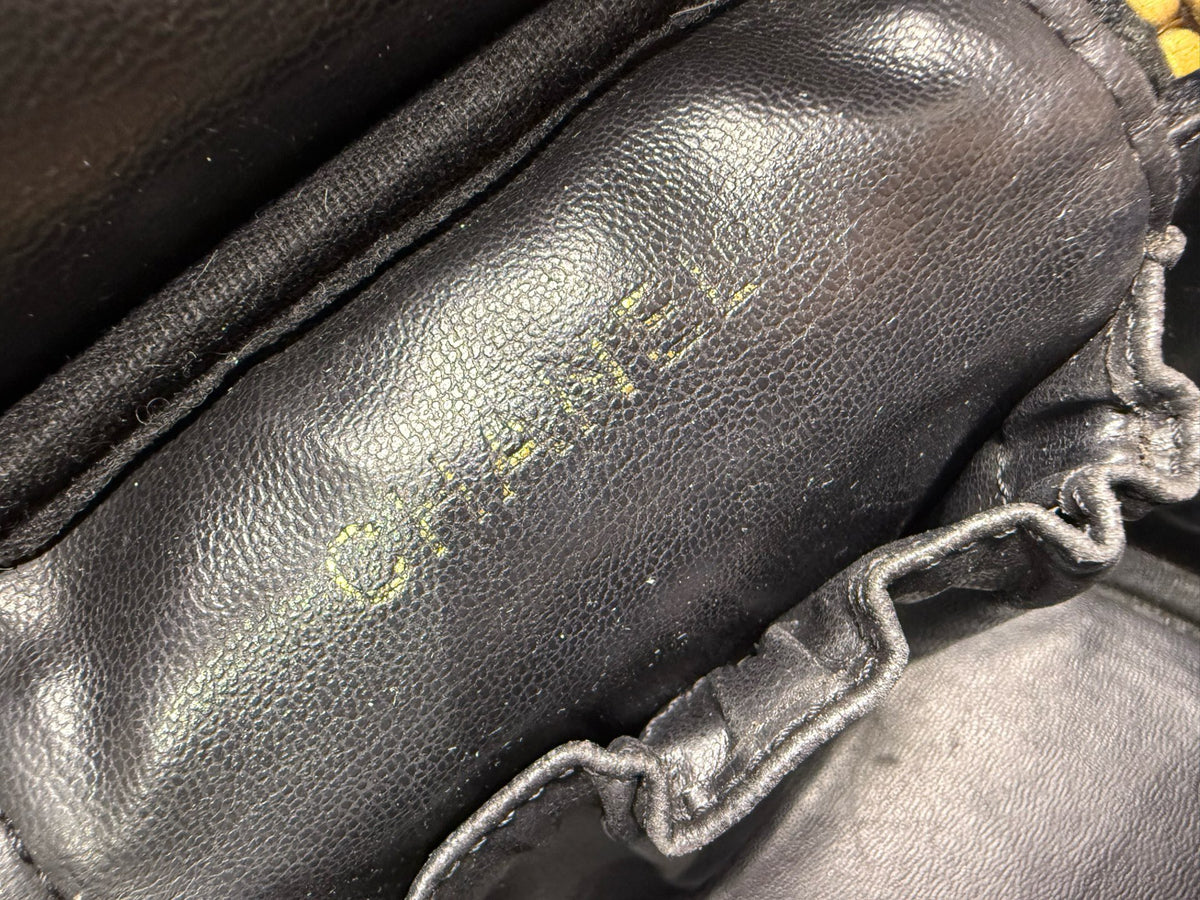 Chanel - Other - Leather - Black - (mini)