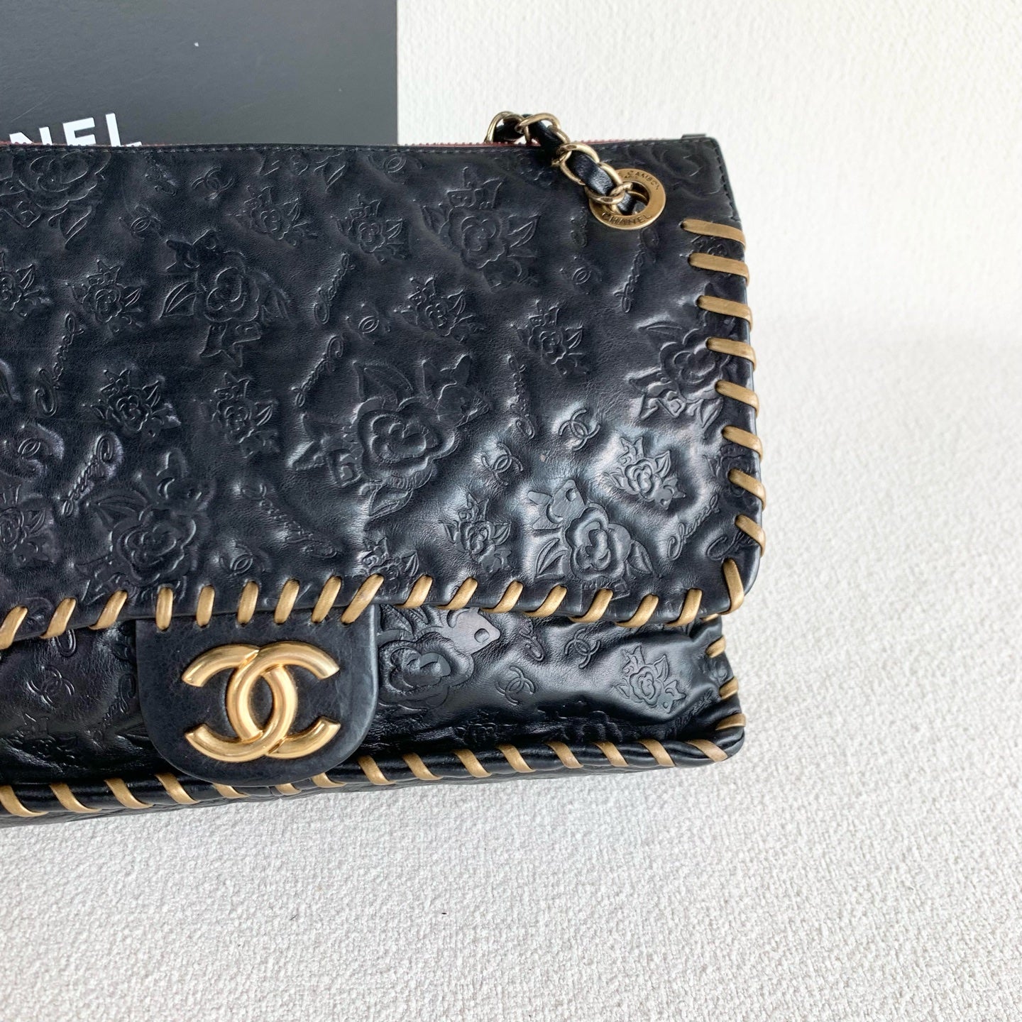 Chanel - Other - Leather - Black - (small)