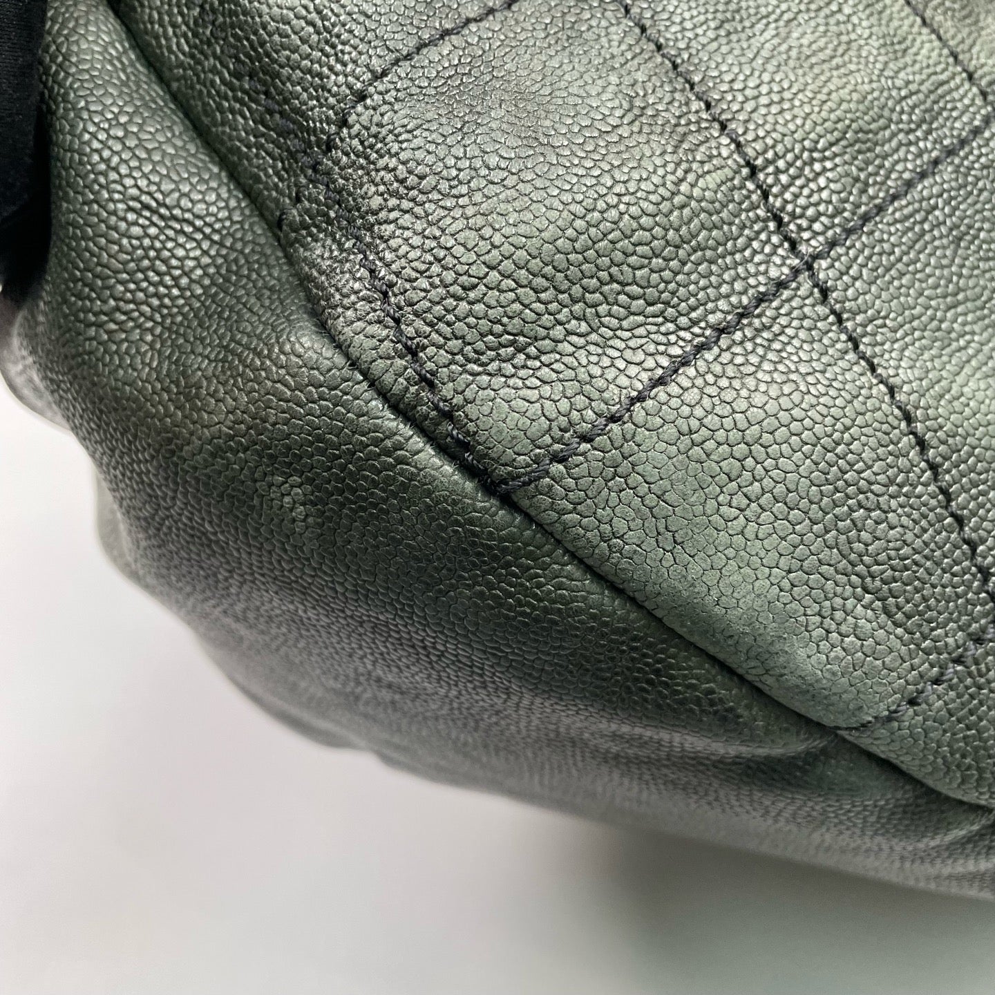 Chanel - Other - Leather - Grey - (Large)