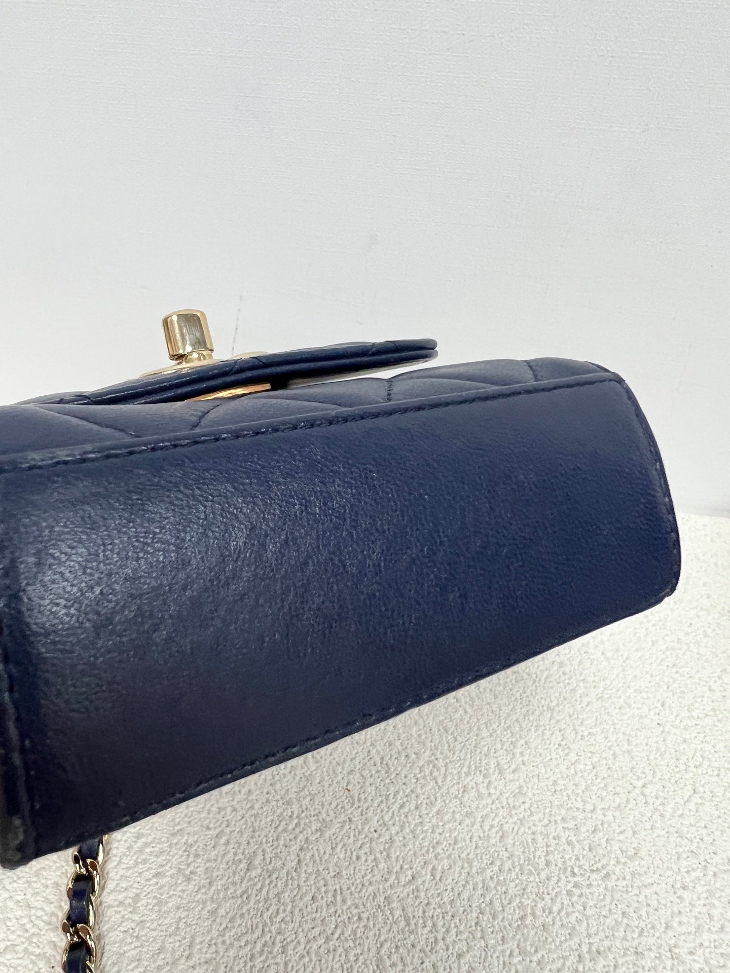 Chanel - Other - Leather - Navy - (mini)