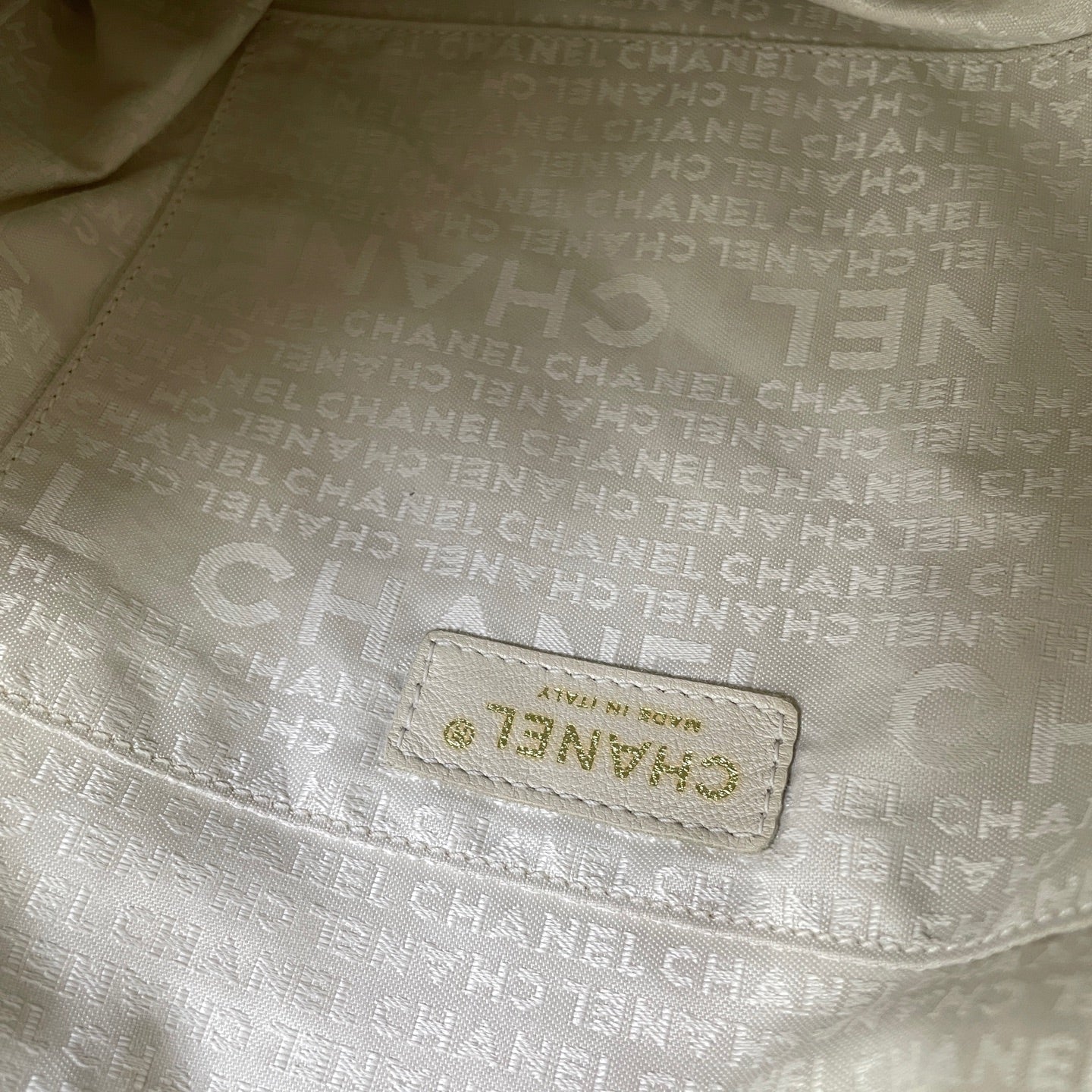 Chanel - Other - Leather - Yellow - (small)
