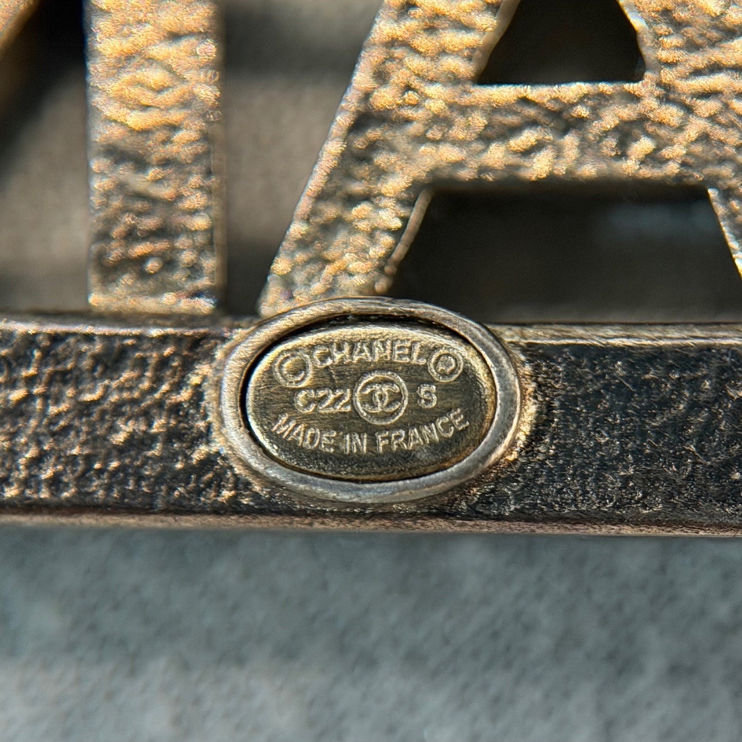 Chanel - Other - Metal - Silver - (5 x 1.5 cm)