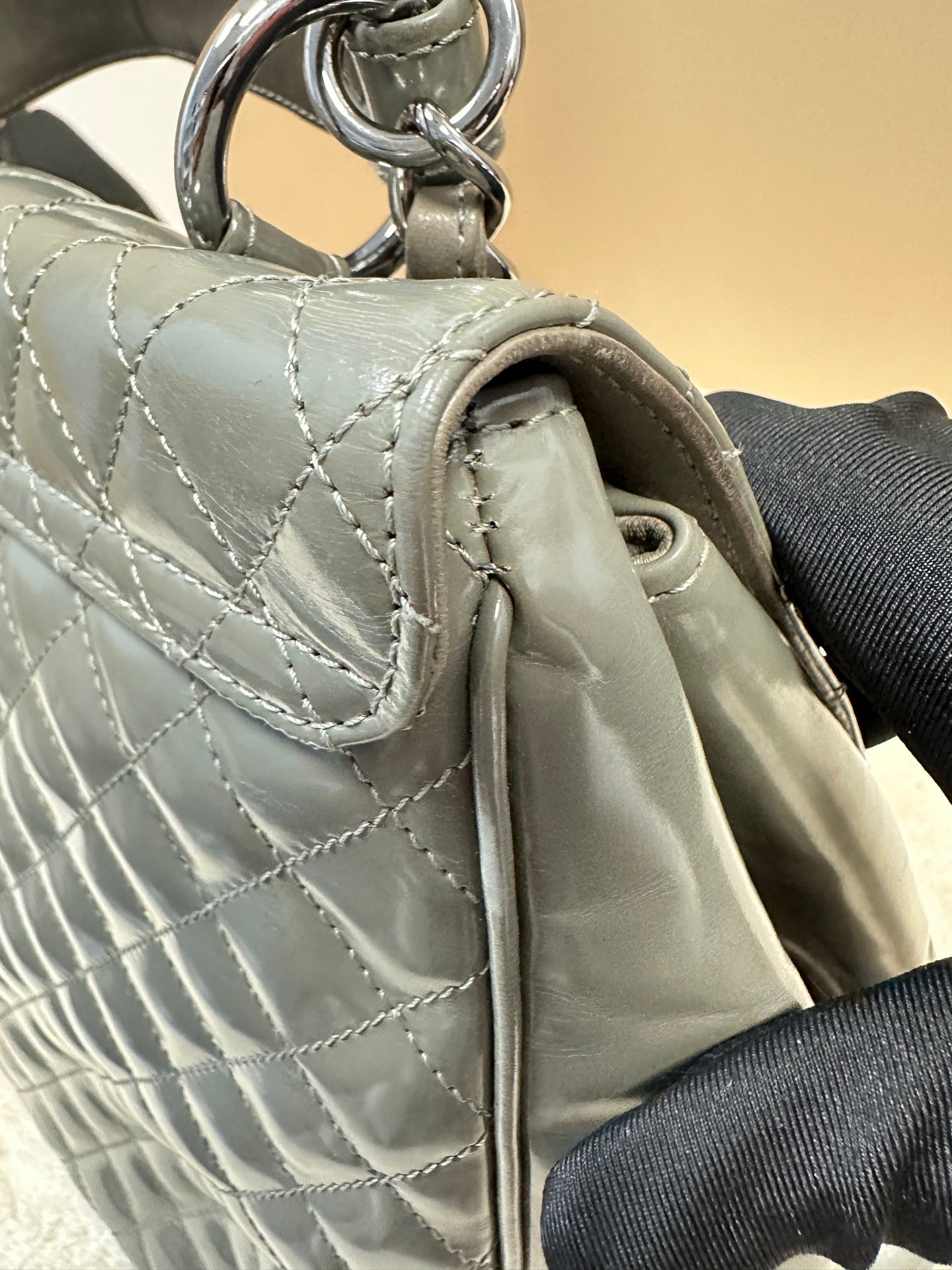 Chanel - Other - Patent leather - Grey - (medium)