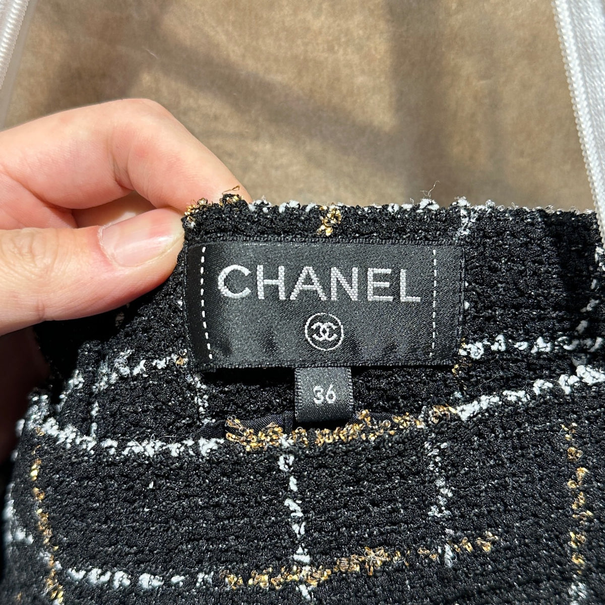 Chanel - Other - Tweed - Black - (36)