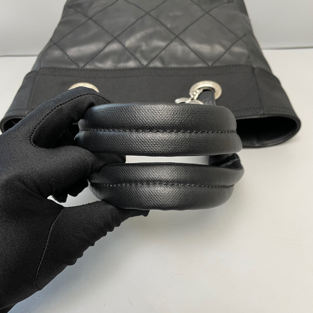 Chanel - Paris-Biarritz - Calfskin - Black - (medium)