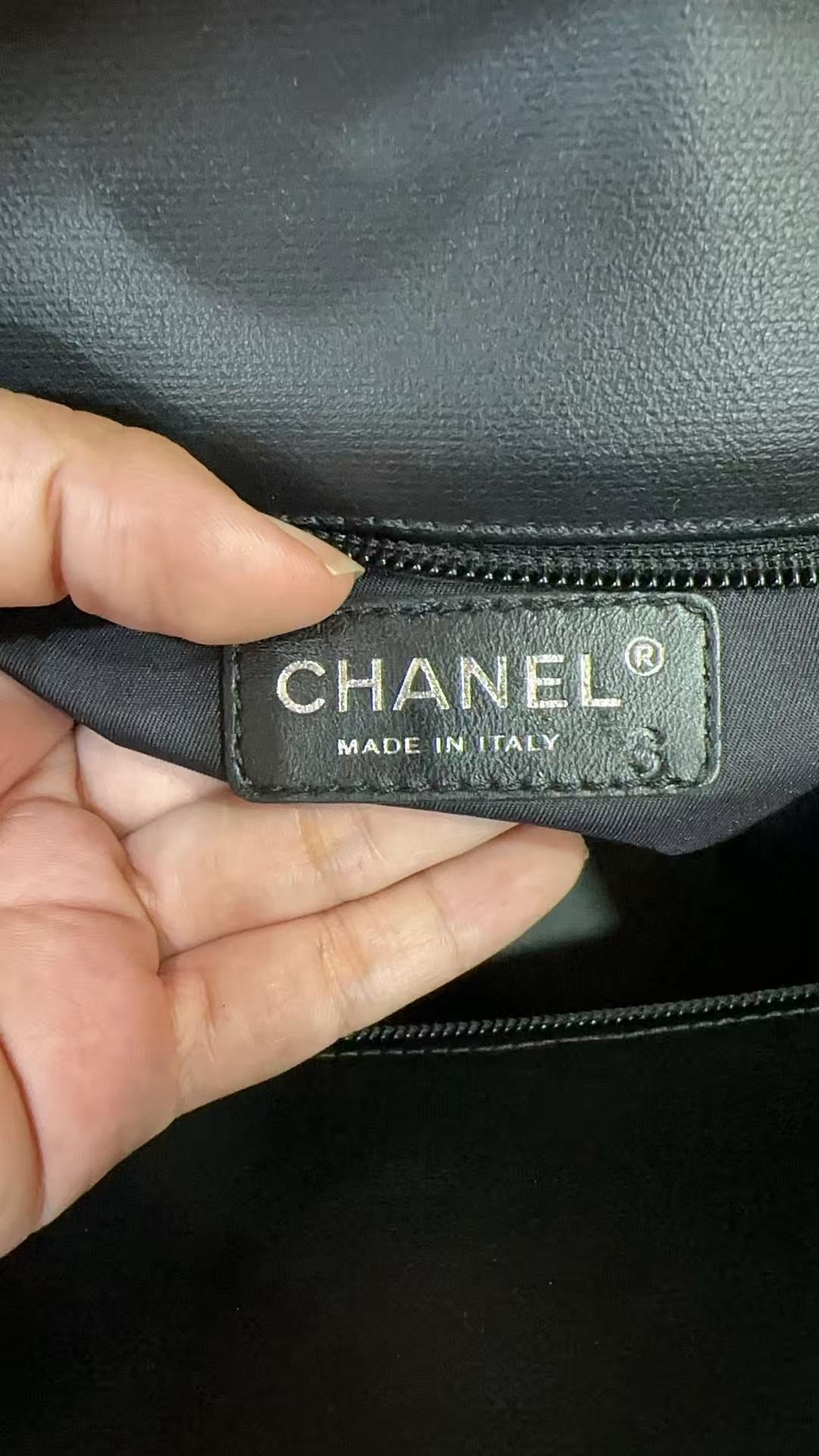 Chanel - Paris Biarritz Tote - Leather - Black - (medium)