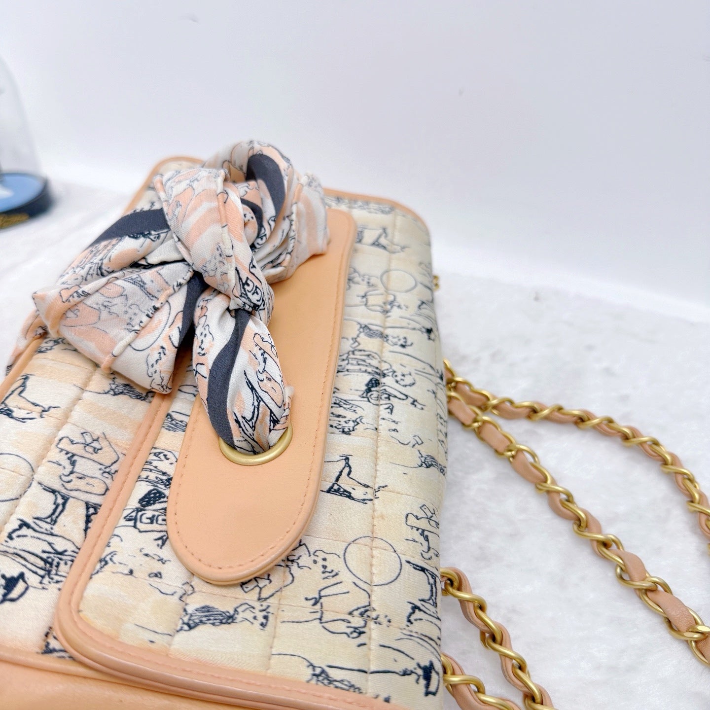 Chanel - Timeless/Classique - Cloth - Beige - (medium)