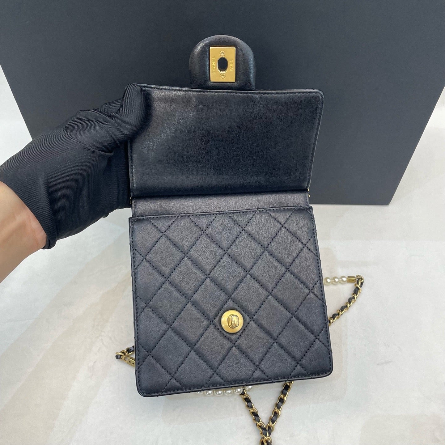 Chanel - Timeless/Classique - Leather - Black - (mini)