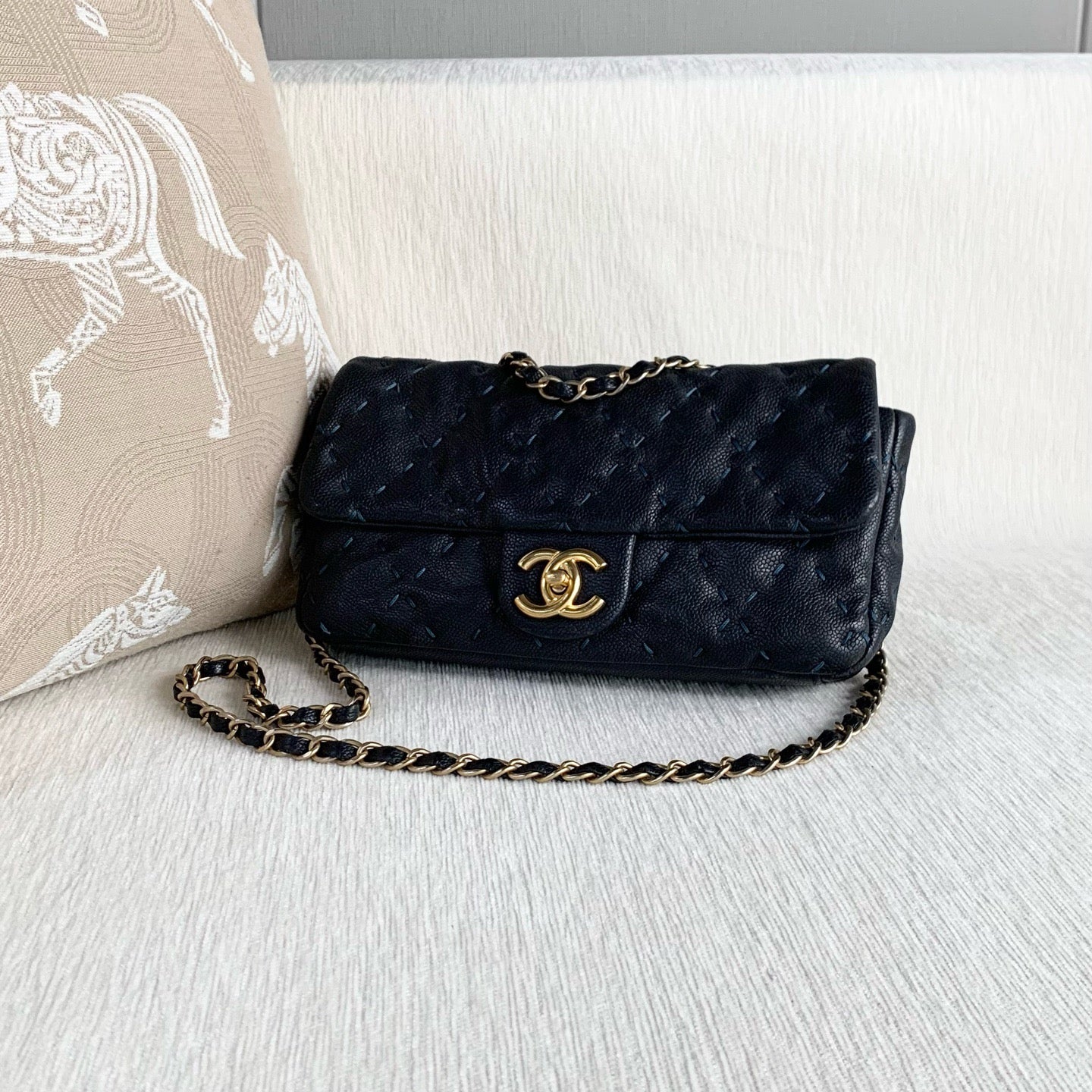 Chanel - Timeless/Classique - Leather - Blue - (medium)