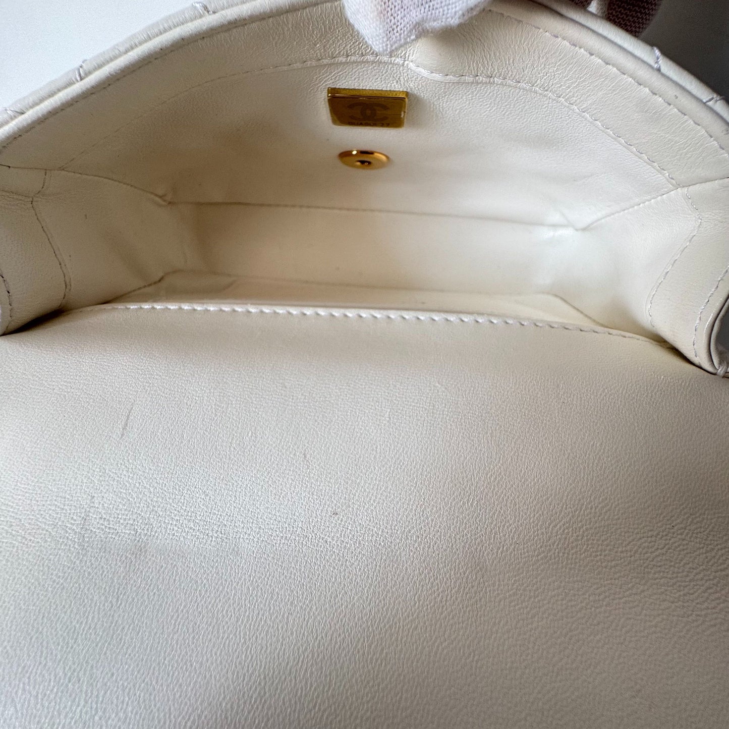 Chanel - Timeless/Classique - Leather - White - (mini)