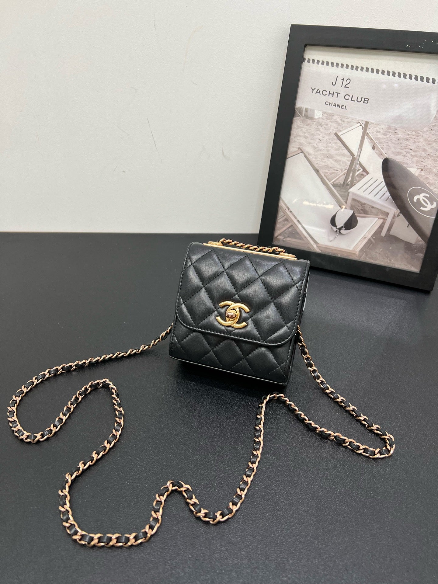 Chanel - Trendy CC - Leather - Black - (mini)