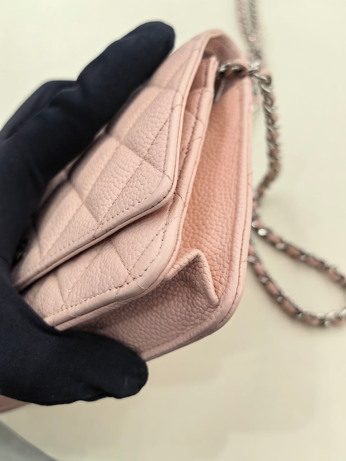 Chanel - Wallet on Chain - Leather - Pink - (small)