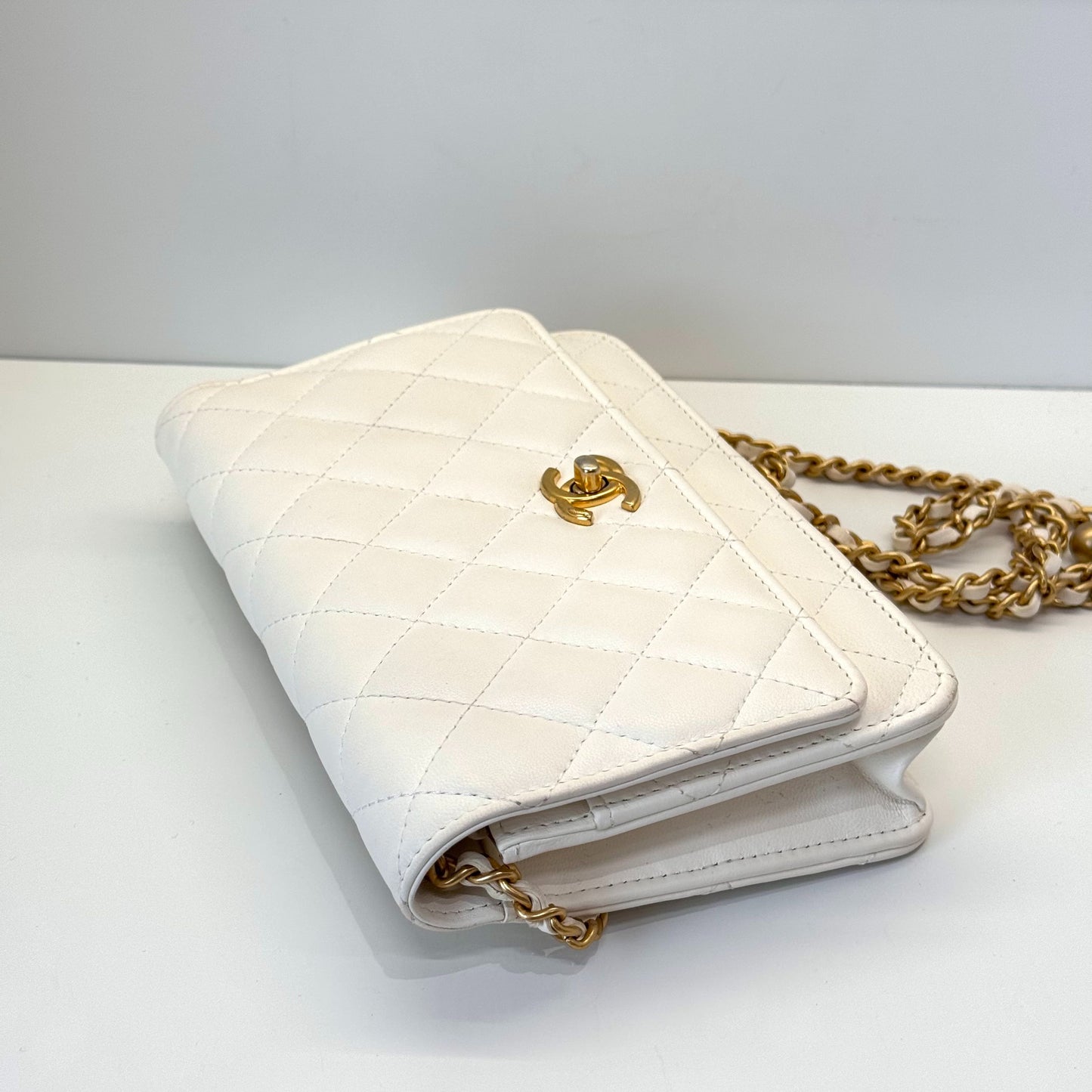Chanel WOC Leather White - view 14
